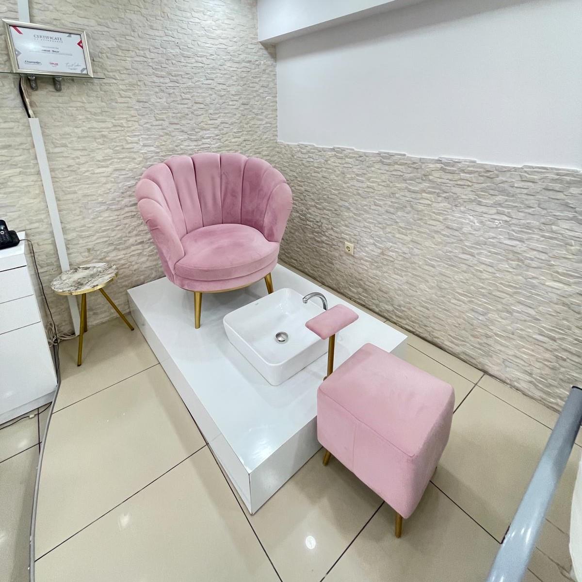 Bornova Harika Kuaför Güzellik’te Tüm Vücut Sir Uygulaması