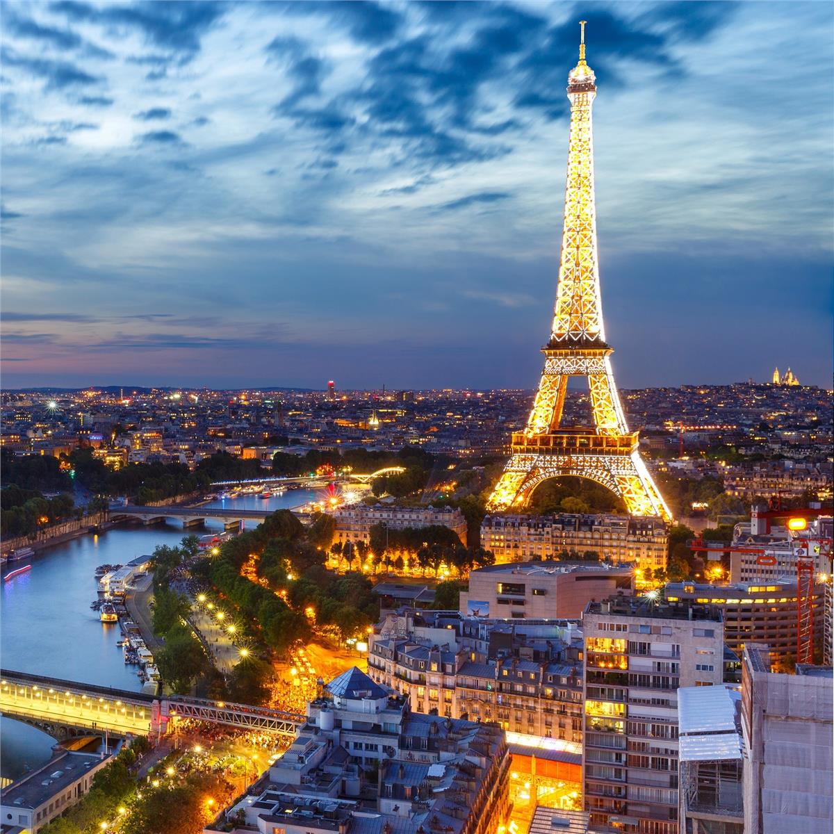 İzmir Uçaklı 5 Gece 6 Gün Konaklamalı Paris & Normandiya & Loire Vadisi Şatolar Turu