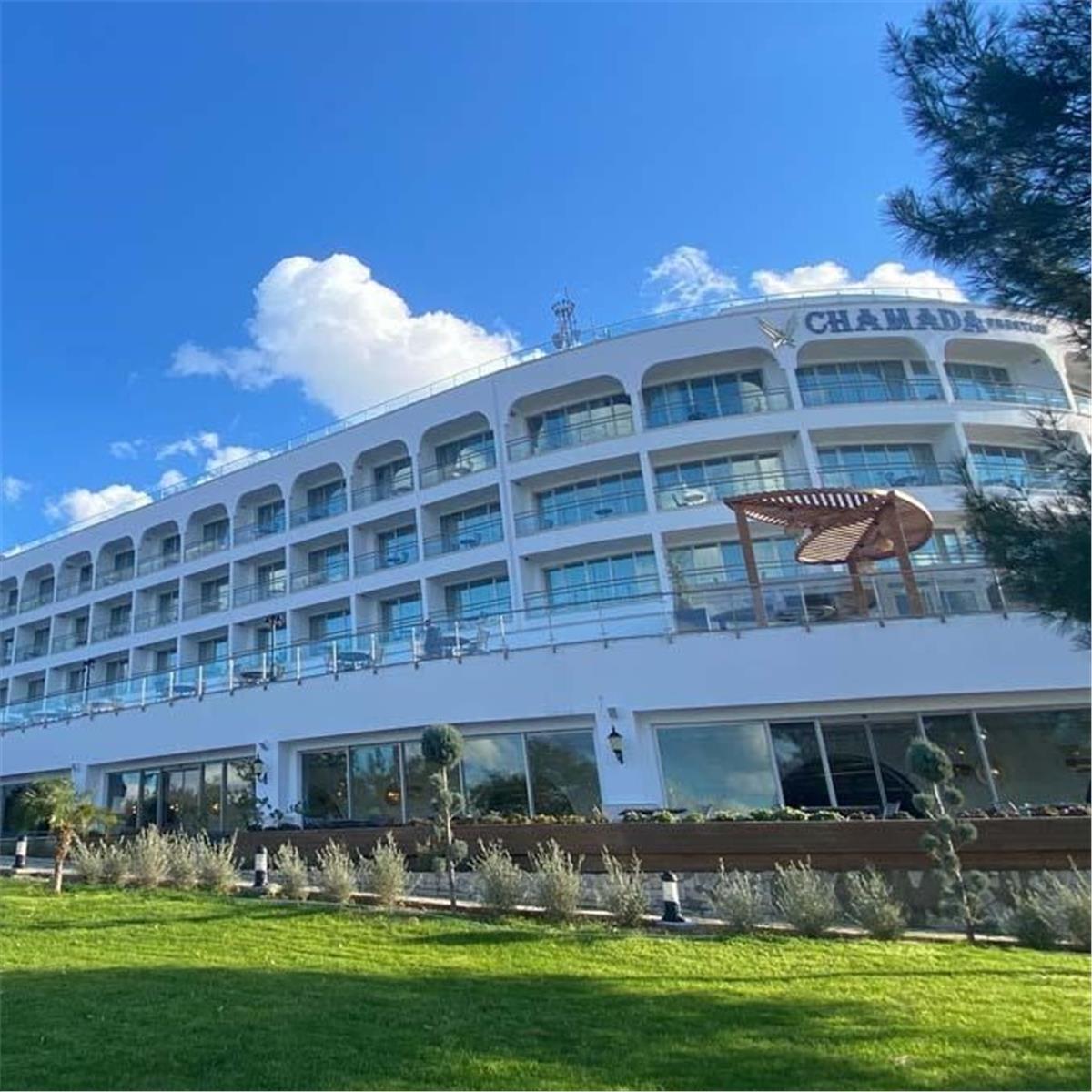 İzmir'den Uçak İle Hareketli Kıbrıs Chamada Prestige Hotel Herşey Dahil Konaklama Seçenekleri