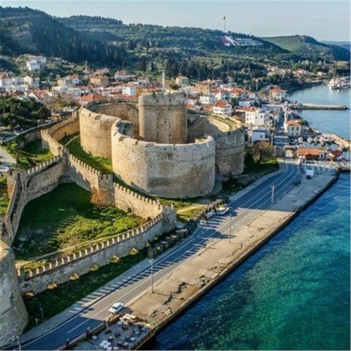 İzmir'den Hareketli Bayram Özel 1 Gece 2 Gün Konaklamalı Çanakkale Şehitlikler Troya ve Assos Turu