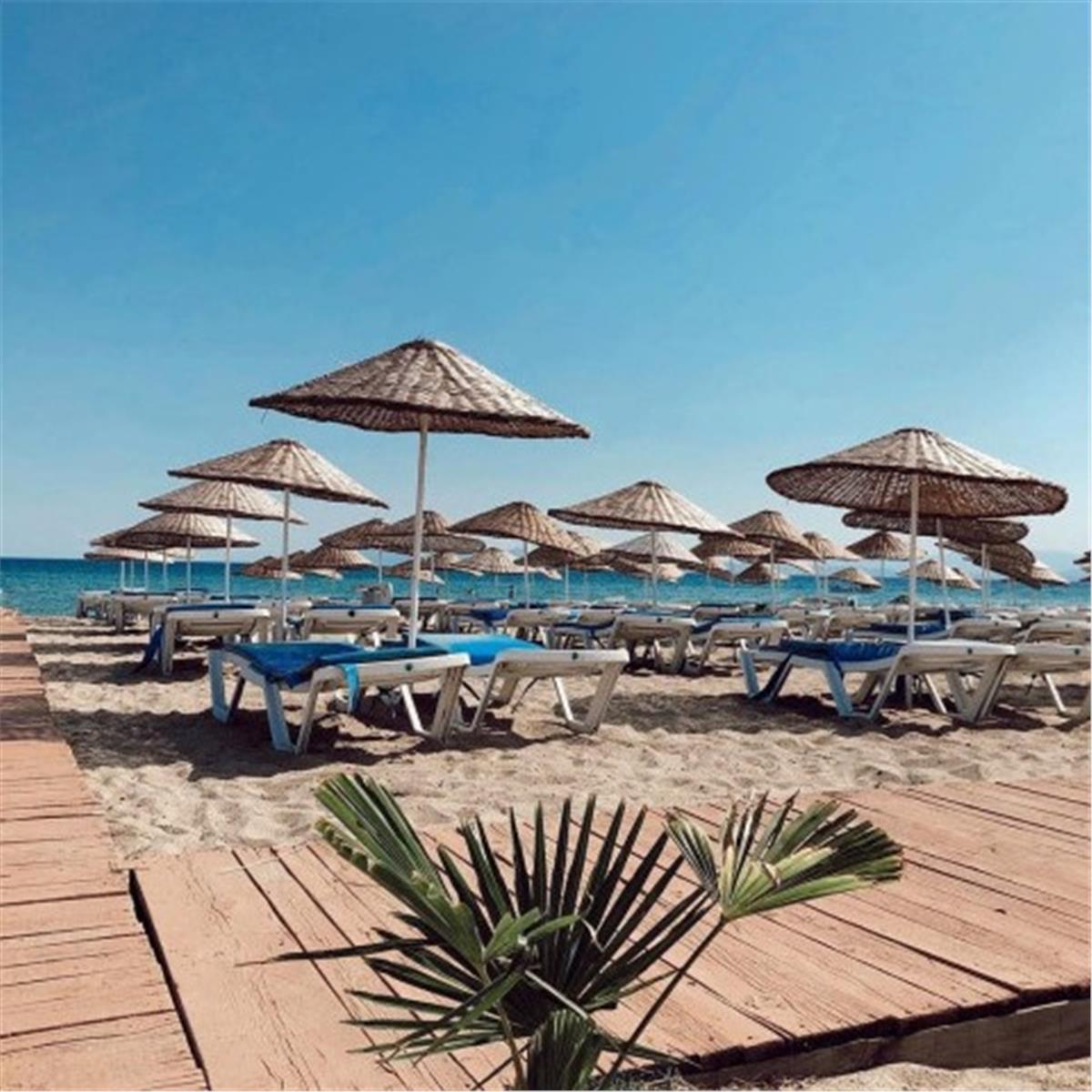 İzmir'den Otobüslü Günübirlik Cunda Adası, Sarımsaklı Plajı ve Aşıklar Şelalesi. Üstelik Sarımsaklı Plajında Yüzme Molalı