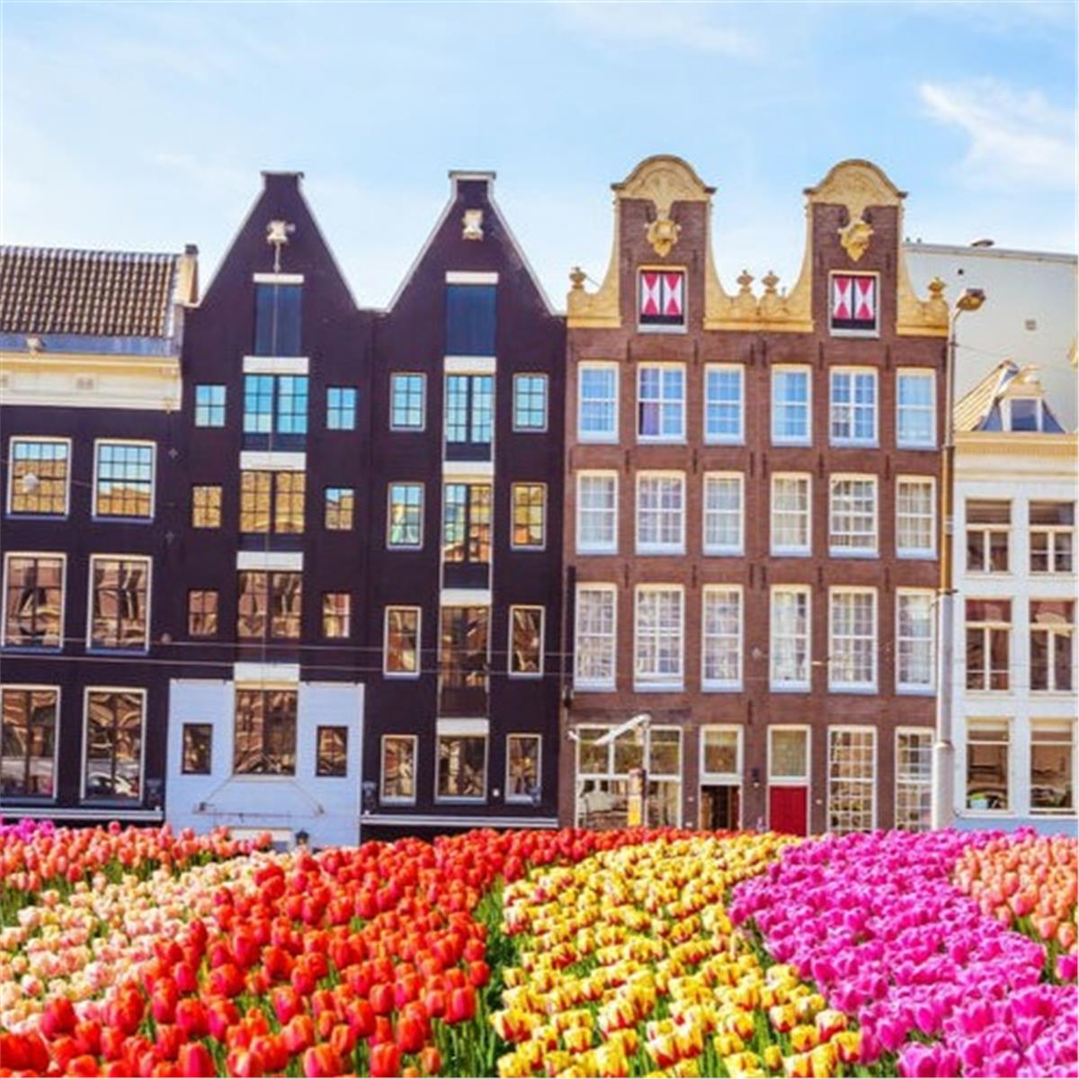 İzmir'den Uçaklı 5 Gece 6 Gün Konaklamalı Avrupa Esintileri Paris Disneyland Turu