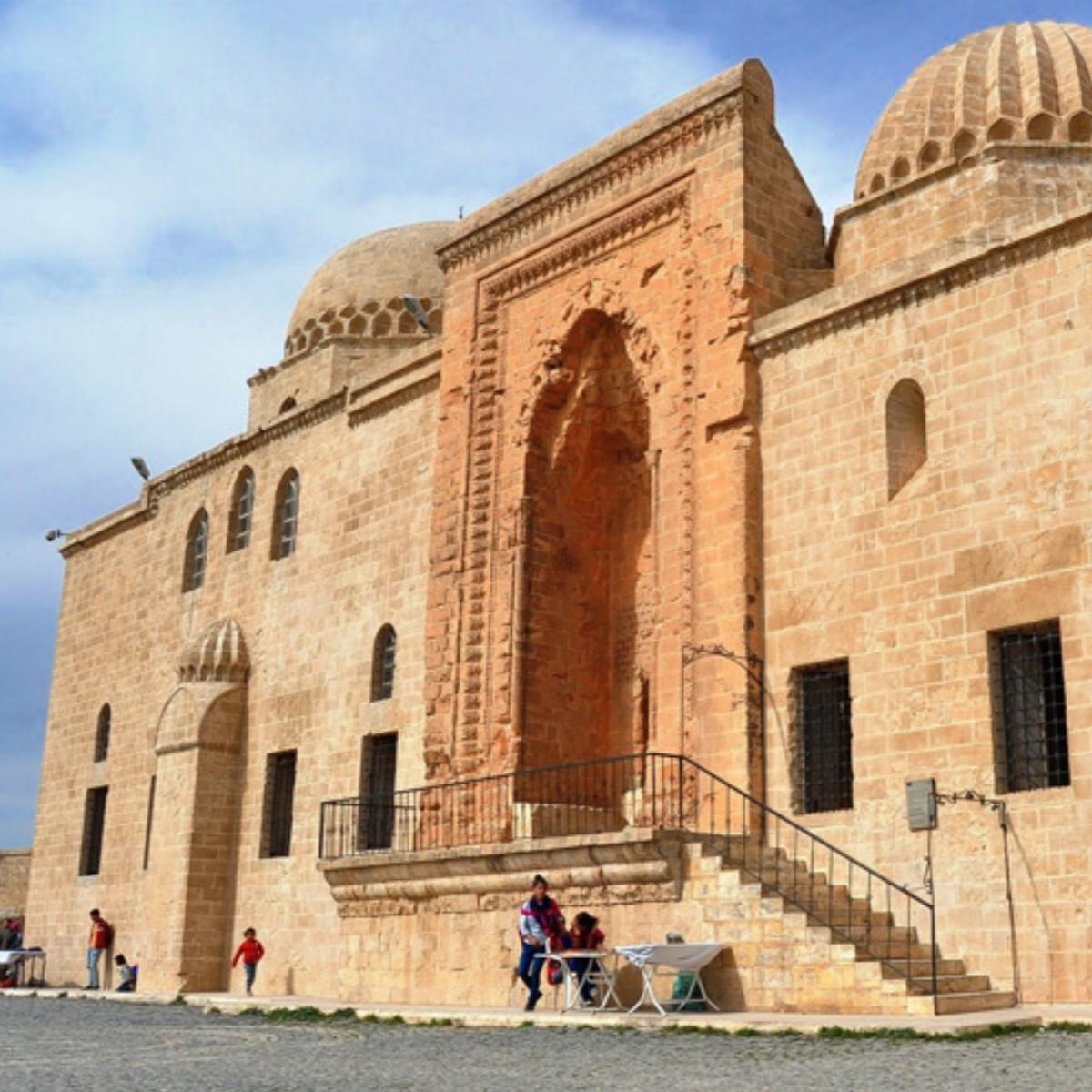 İzmir'den Uçaklı Ramazan Bayramı Özel 3 Gece 4 Gün Konaklamalı GAP Rüzgarı Turu (Gaziantep Gidiş - Diyarbakır Dönüş)