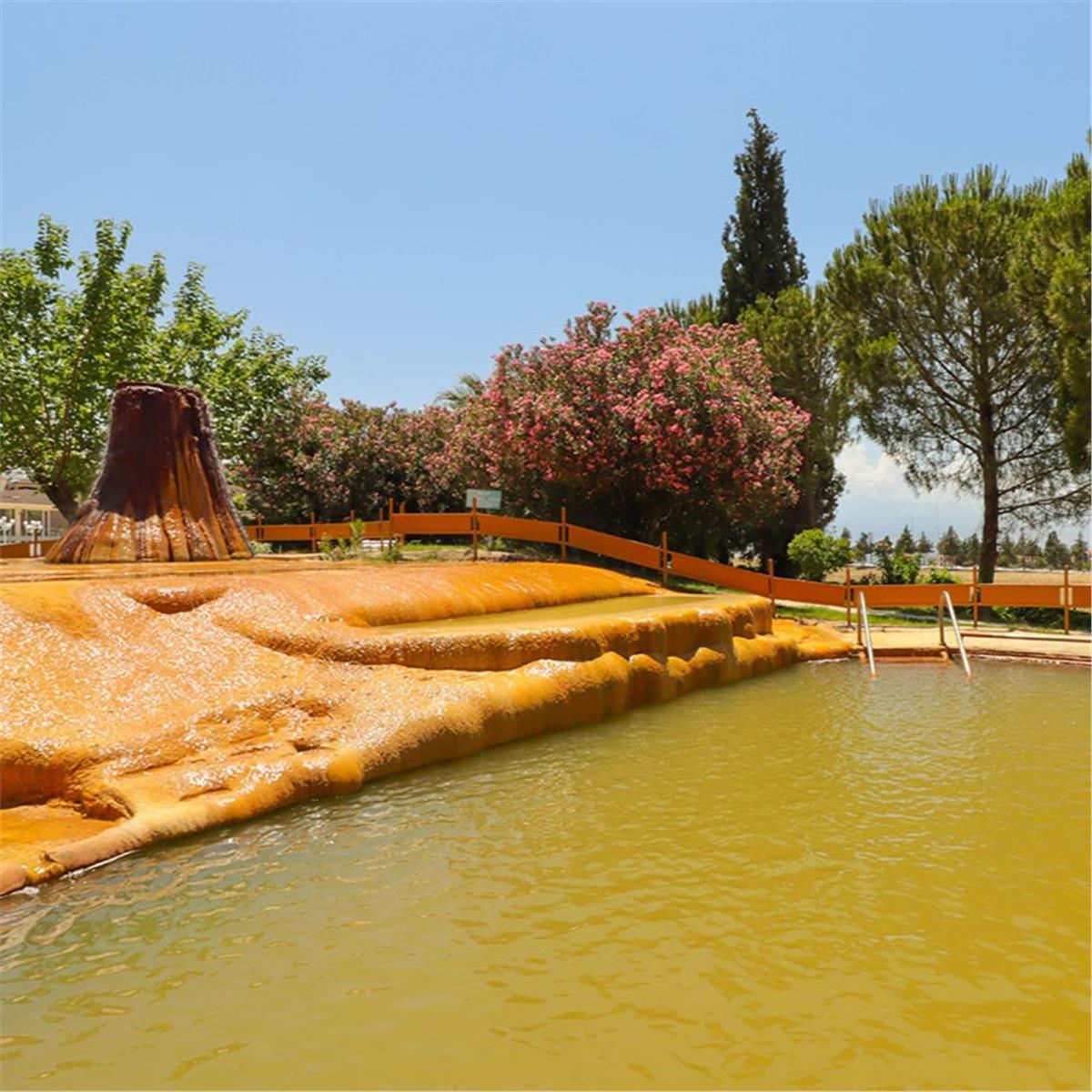 İzmir Hareketli 1 Gece 2 Gün 5* Lycus River Thermal &Spa Hotel Konaklamalı Pamukkale Nikfer Kayak Merkezi Turu