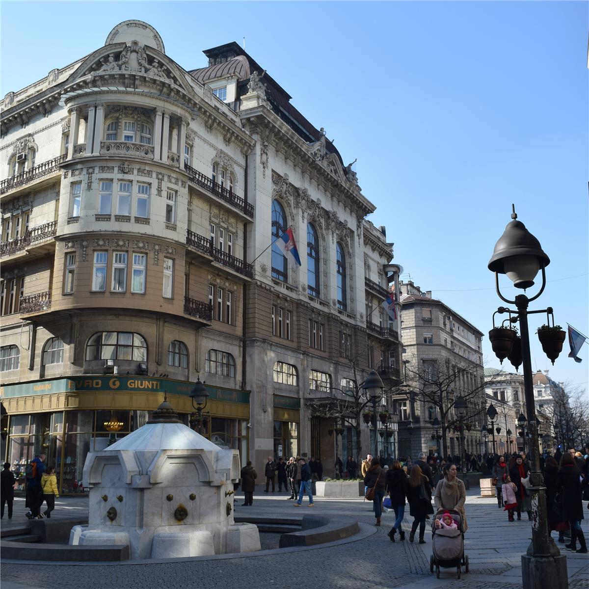 İzmir'den Otobüslü 8 Gece 9 Gün Konaklamalı Tüm Ekstralar ve Çevre Gezileri İle Orta Avrupa Masalı Turu