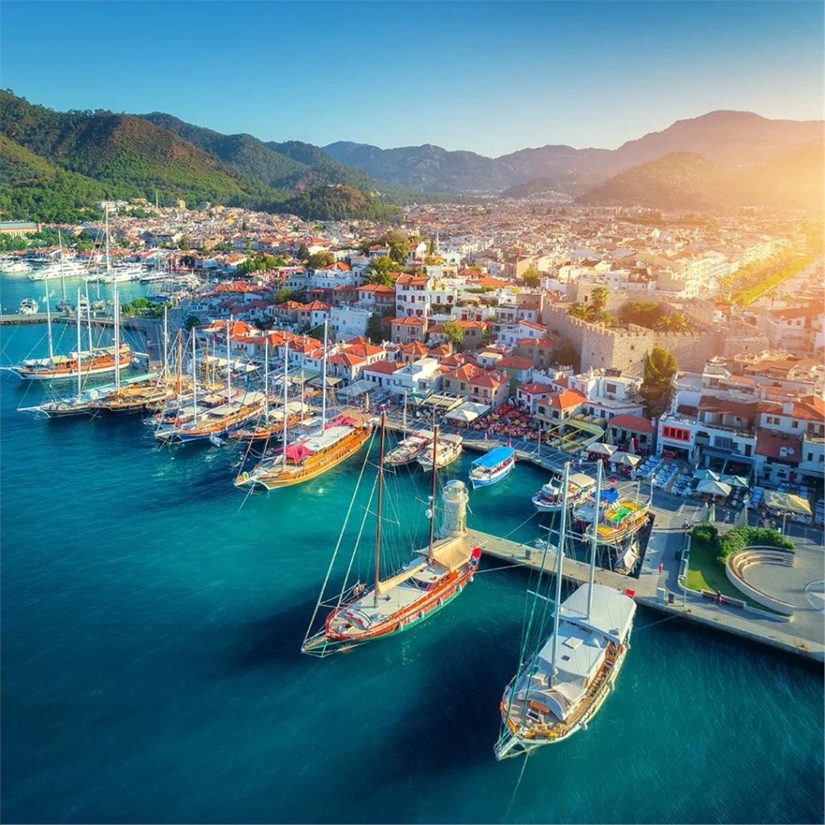 İzmir'den Otobüslü ve 4 Gece Konaklamalı Gökova Göcek Kekova Kemer 4 Tekne Turu İle Ege Akdeniz Turu