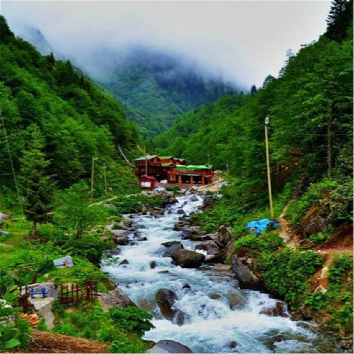 İzmir'den Uçak İle Hareketli 2 Gece 3 Gün 5*JRW Welmond Hotel & Casino Batumi Konaklamalı Batum ve Ayder Yaylası Turu