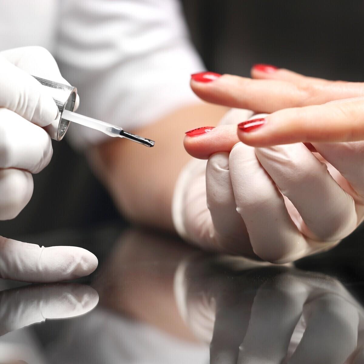 Betül Orman Beauty Protez Tırnak Kalıcı Oje ve Nail Art Uygulamaları