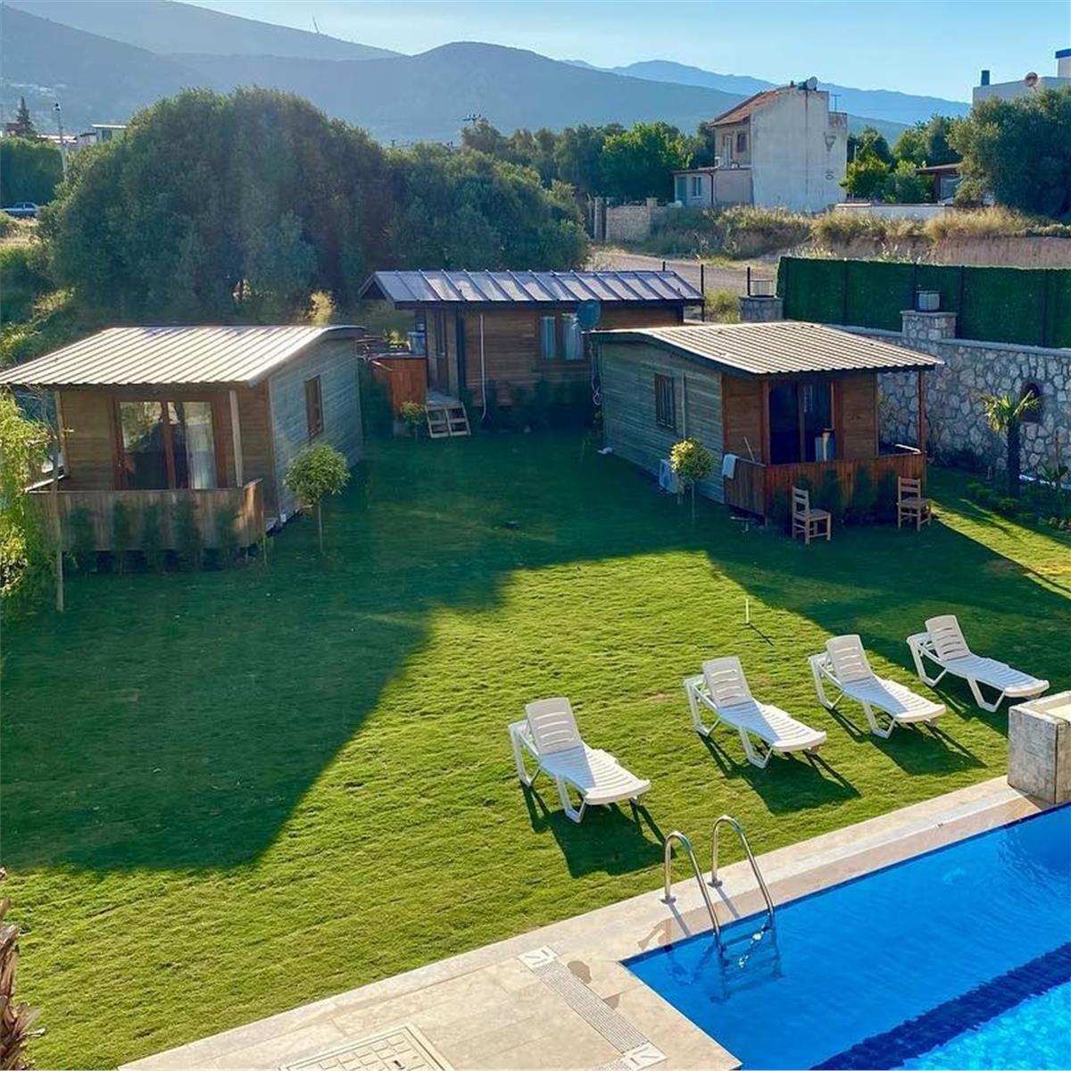 Mordoğan Aren Boutique Resort Hotel’de çift kişi açık büfe kahvaltı dahil konaklama seçenekleri