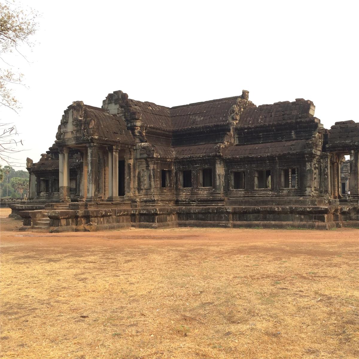 Uçaklı 9 Gece 11 Gün Konaklamalı Vietnam Kamboçya Laos Turu
