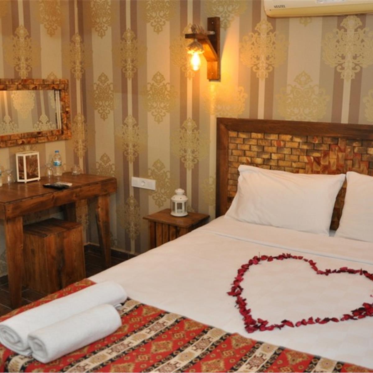 Çeşme Dream Ayasaranda Otel'de Kahvaltı Dahil 2 Kişilik Konaklama