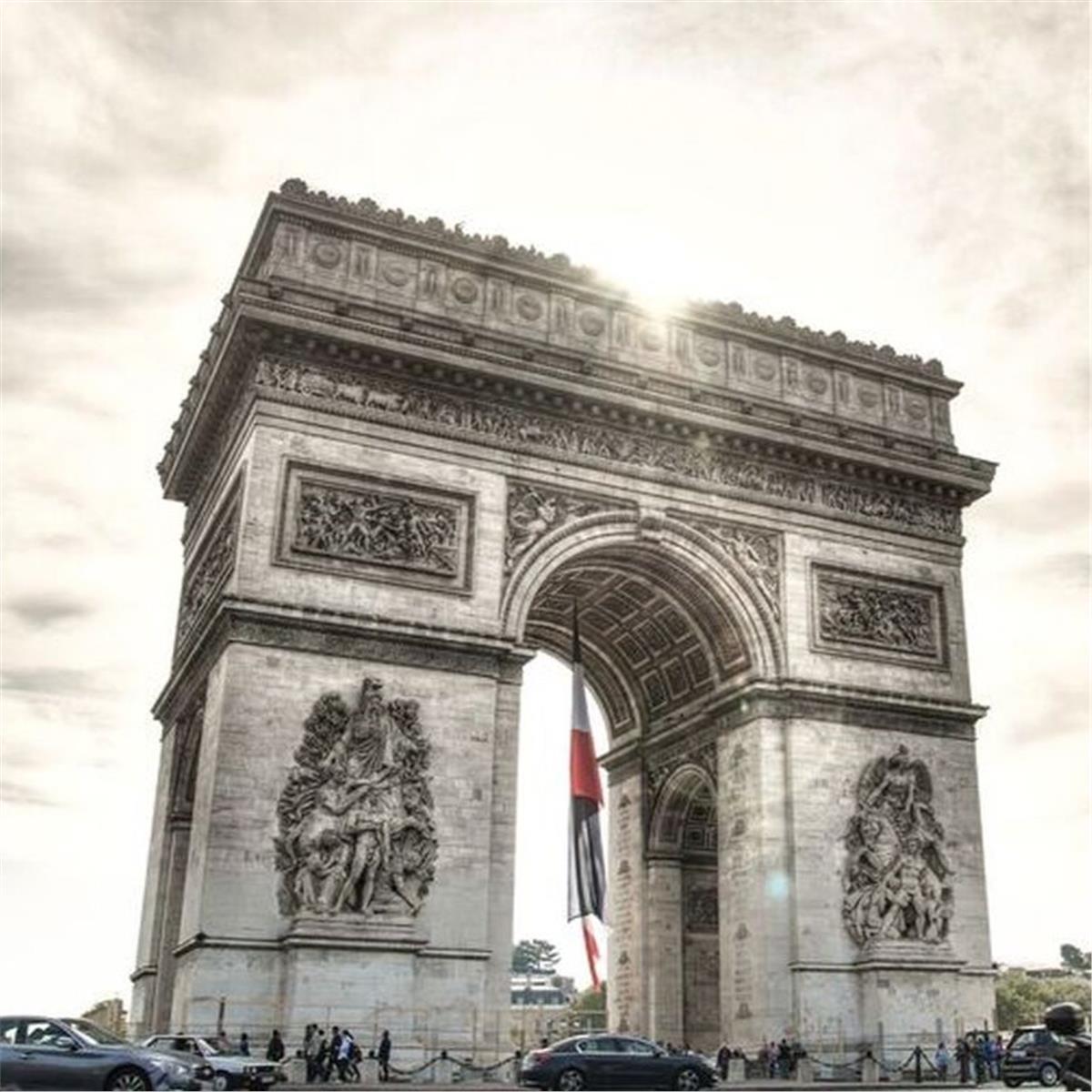 İzmir'den Uçak İle Hareketli 7 Gece 8 Gün Konaklamalı Tüm Ekstralar Dahil Benelüx & Alsace & Paris Turu