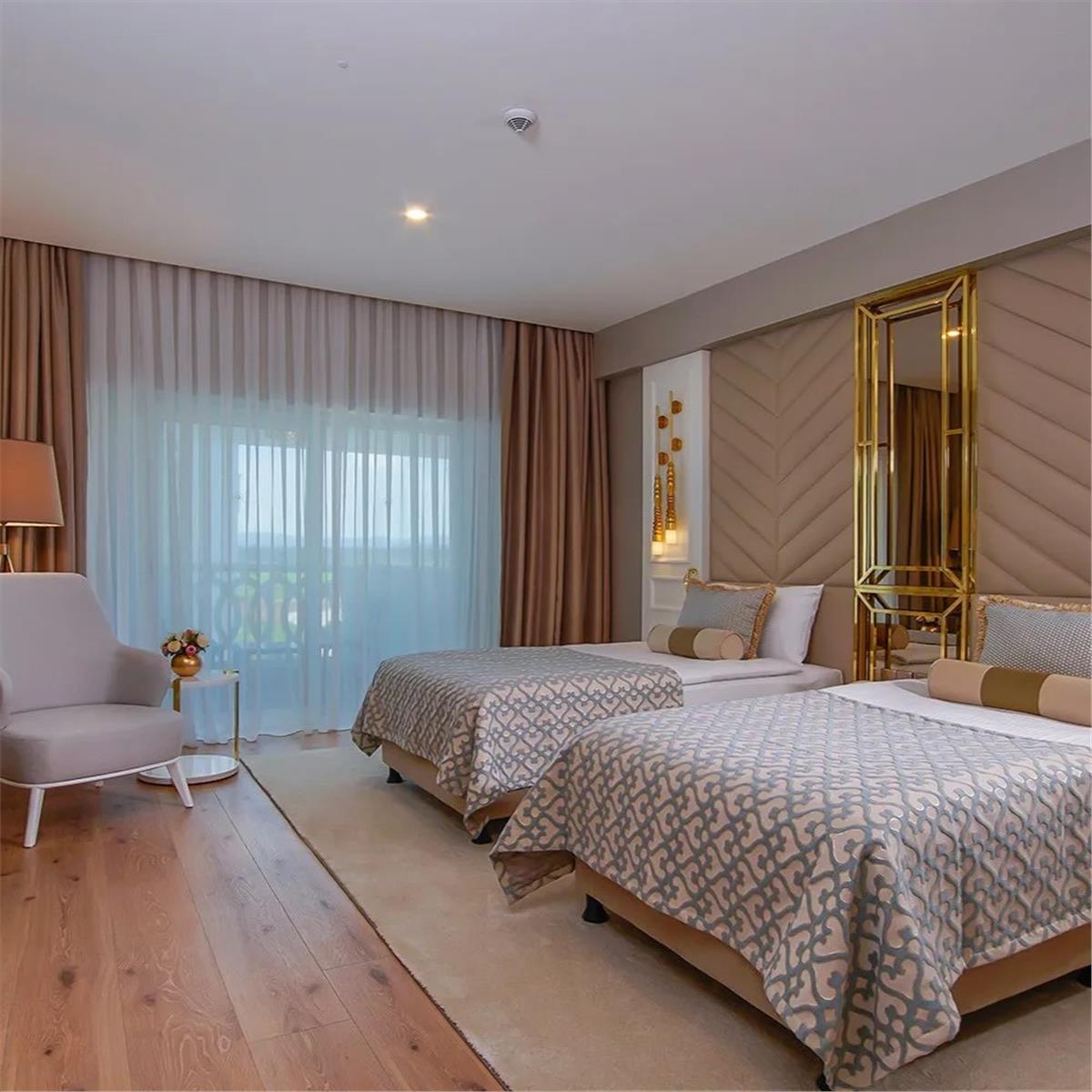 İzmir'den Uçak İle Hareketli Kıbrıs Limak Cyprus Deluxe Hotel Ultra Herşey Dahil Konaklama Seçenekleri