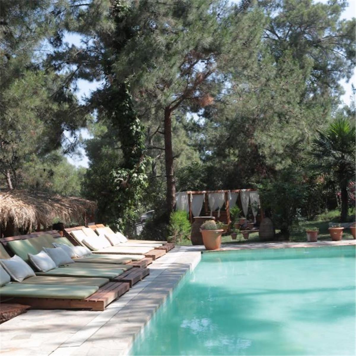 İzmir Çıkışlı 8 Mart Kadınlar Günü Özel 2 Gece 3 Gün Şirince İnziva Turu