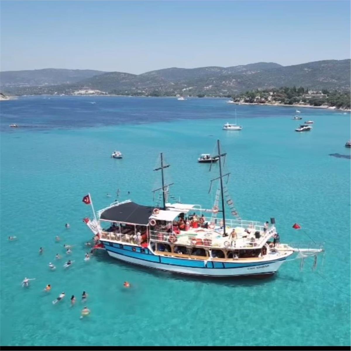 Gün Boyu Yüzme molalı Öğle Yemeği dahil Dikili Tekne Turu 799 TL. İzmir'den Servisli 1.499 TL