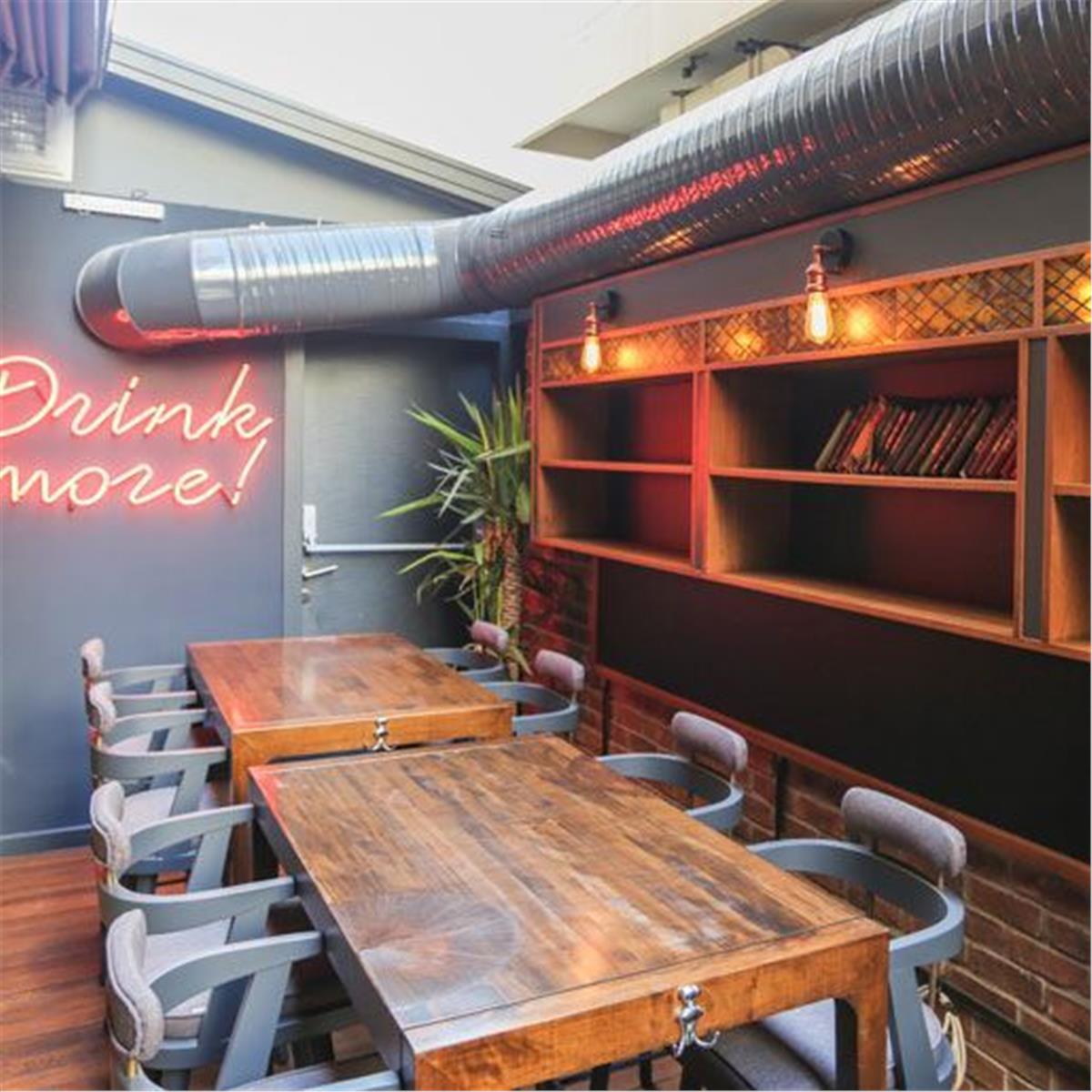 Bostanlı Manje Rott's enfes serpme kahvaltı masa görünüm