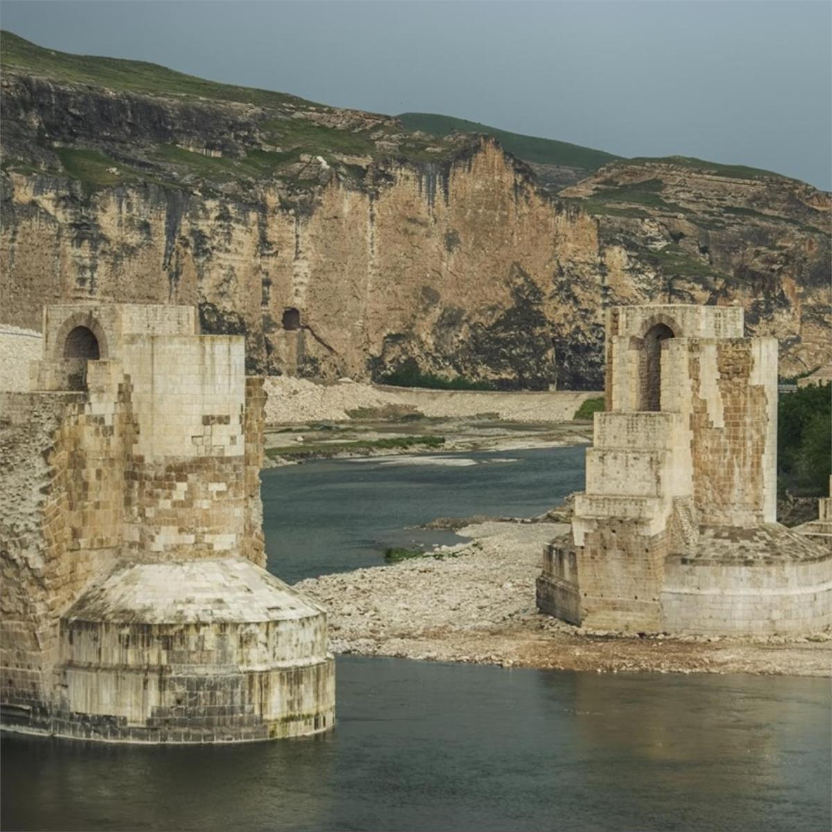 İzmir'den Uçaklı Ramazan Bayramı Özel 3 Gece 4 Gün Konaklamalı GAP Rüzgarı Turu (Gaziantep Gidiş - Diyarbakır Dönüş)