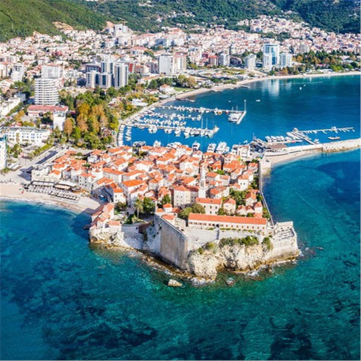 İzmir'den Uçaklı Ve Vizesiz Yılbaşı Özel 7 Gece 8 Gün Konaklamalı Tüm Ekstralar İle Kosova Dahil Büyük Balkan Turu