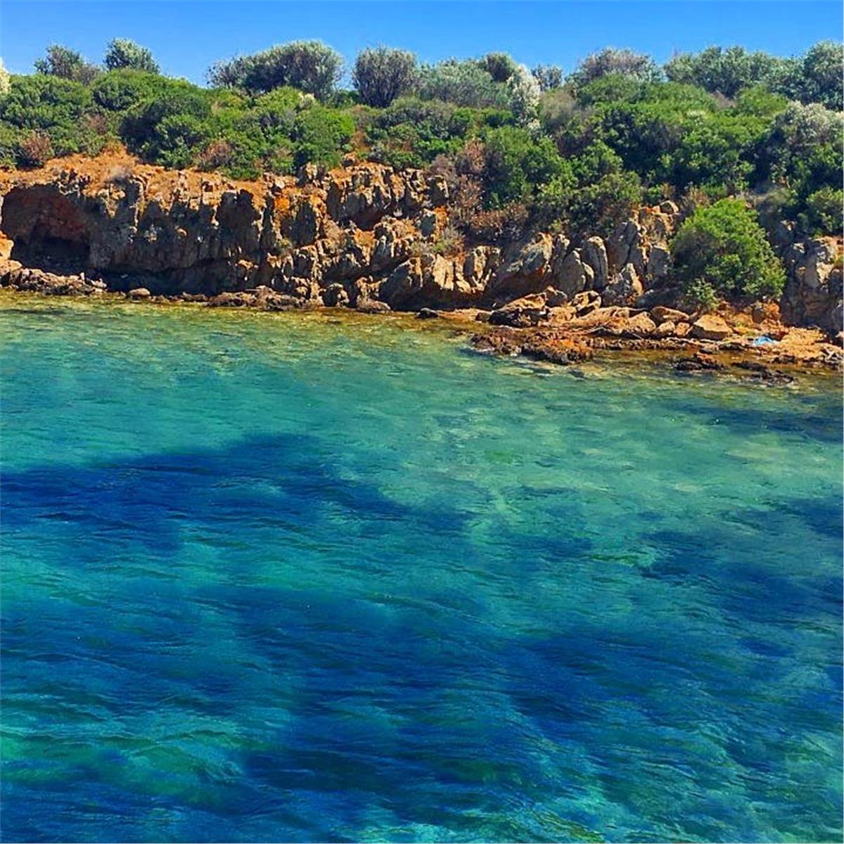 Yüzme ve Eğlence keyfi ile Özdere Tekne Turu. Üstelik Öğle Yemeği Dahil