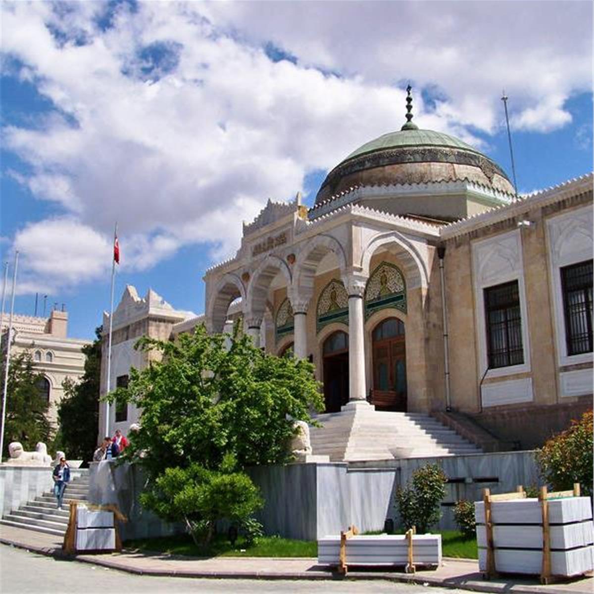 İzmir Çıkışlı Günübirlik Ankara ve Anıtkabir Turu. Üstelik Kahvaltı Dahil