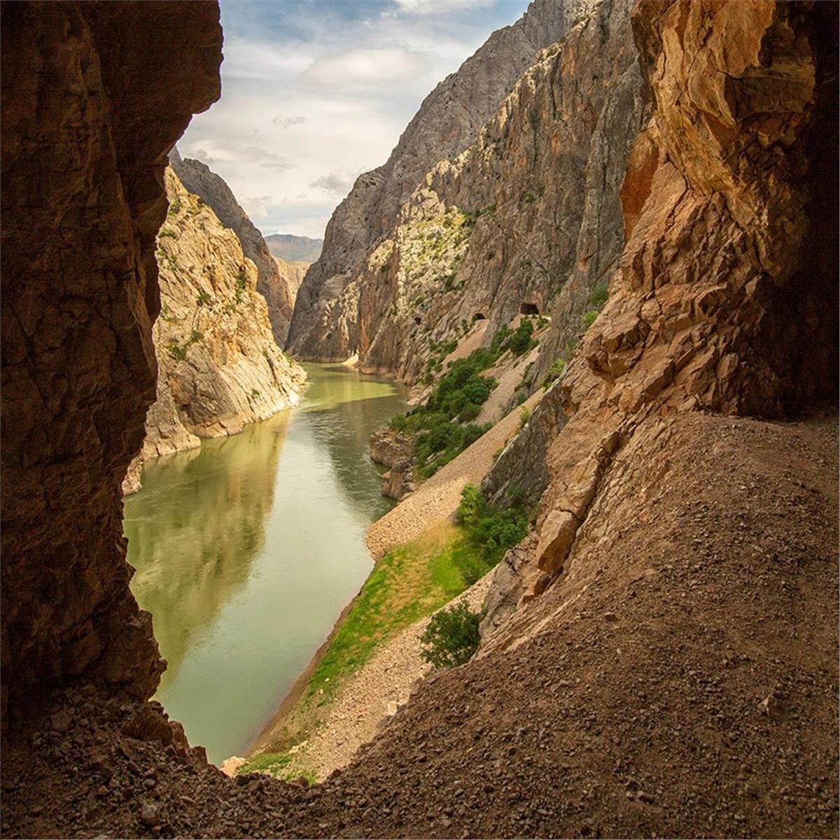 Sevgililer Günü Özel İzmir'den Uçak İle Turistik Doğu Ekspresi Tren Konaklamalı 3 Gece 4 Gün Doğu Ekspresi Turu