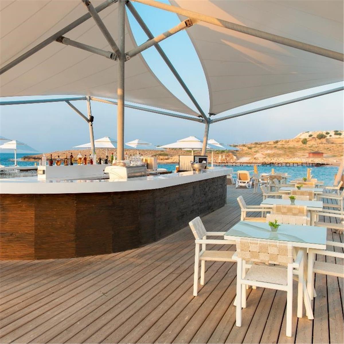 İzmir'den Uçak Bileti ve Otel Transferi Dahil 2 Gece 3 Gün Konaklamalı Elexus Hotel Girne Ebru Gündeş Yılbaşı Galası 43.300 TL'den Başlayan Fiyatlarla