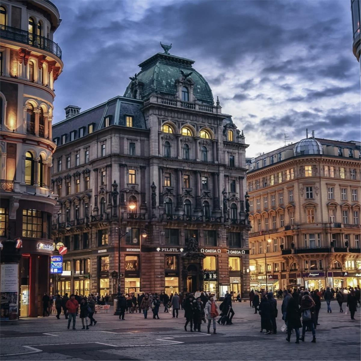 İzmir'den Uçaklı 5 Gece 6 Gün Konaklamalı Tuna Nehri’nde Avusturya, Slovenya, Çekya Ve Almanya Turu