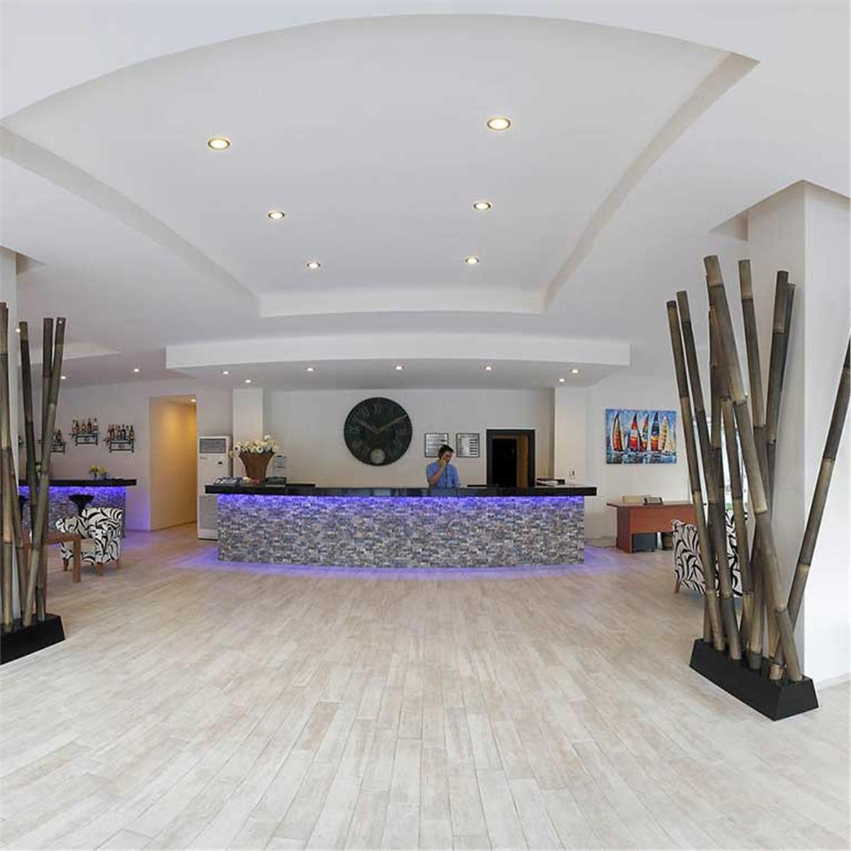 Her Şey Dahil Konaklamalı Bodrum Petunya Beach Hotel