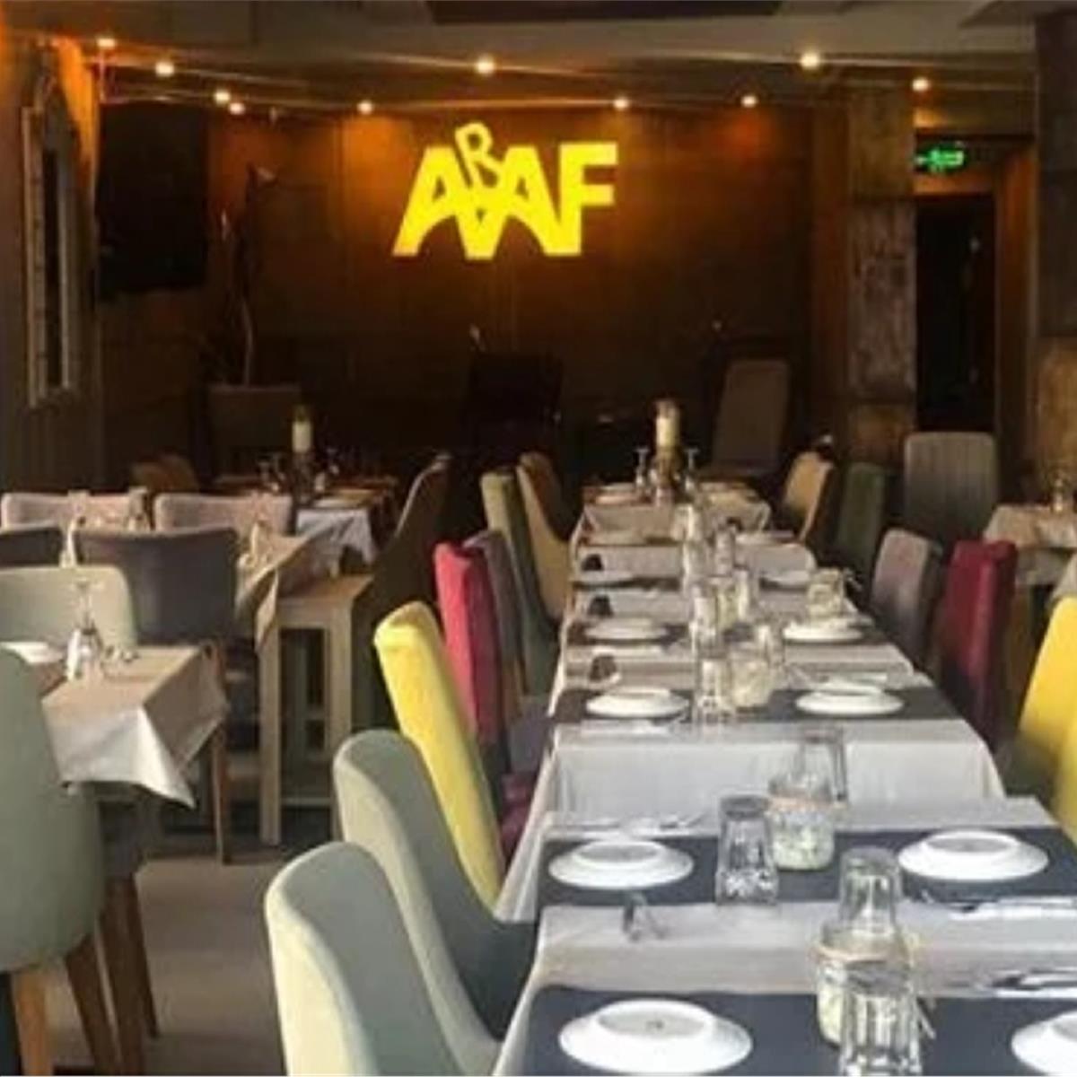 Kordon Araf Lounge’da Enfes Mezeler Eşliğinde Akşam Yemeği