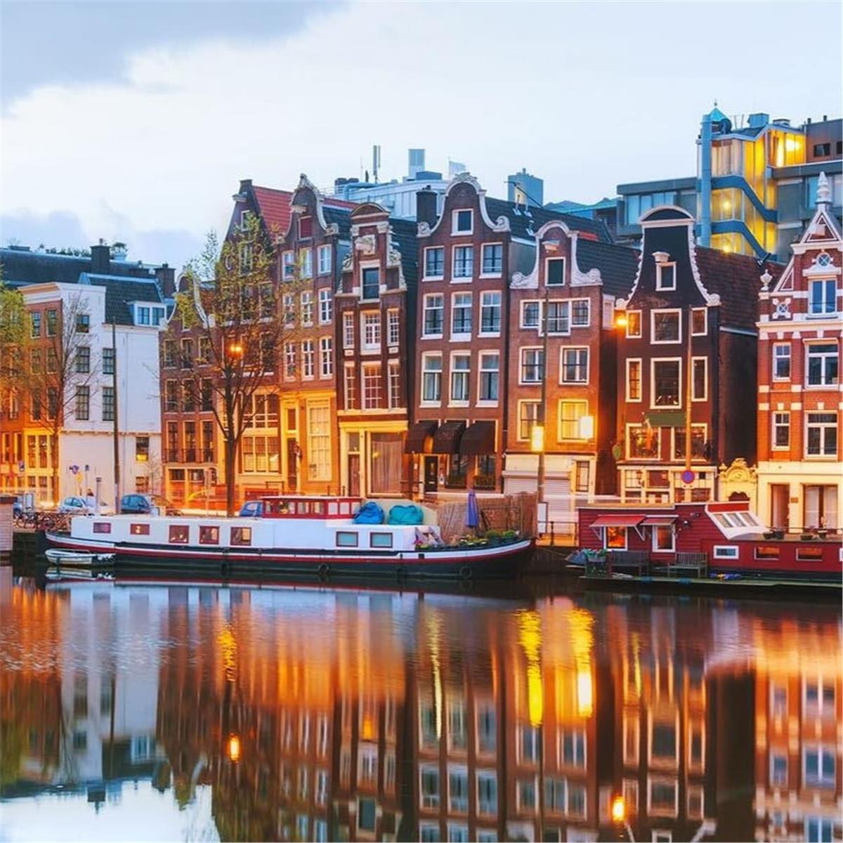 İzmir'den Uçaklı 7 Gece 8 Gün Konaklamalı Benelüks Fransa Almanya Görkemli Üçlü