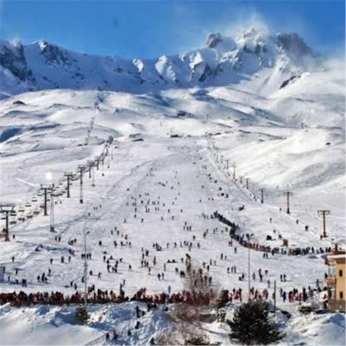 İzmir Çıkışlı 2025 Yılbaşı Özel 2 Gece 3 Gün 5* Emin Koçak Hotel Konaklamalı Yılbaşı Gala Yemeği Dahil Kapadokya Erciyes Turu