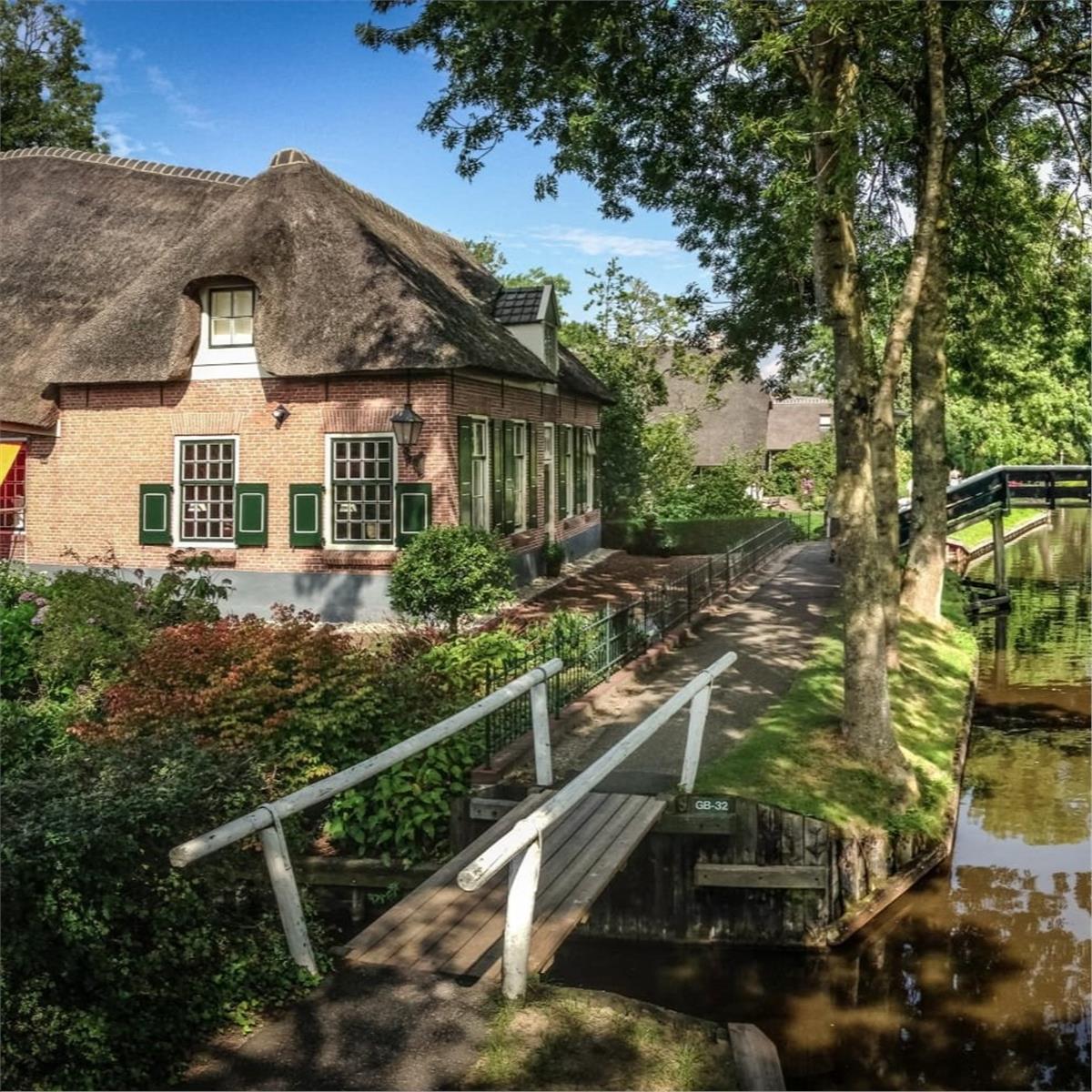 İzmir'den Uçaklı 4 Gece 5 Gün Konaklamalı Belçika & Hollanda Şirin Kentler Ve Kasabalar Turu