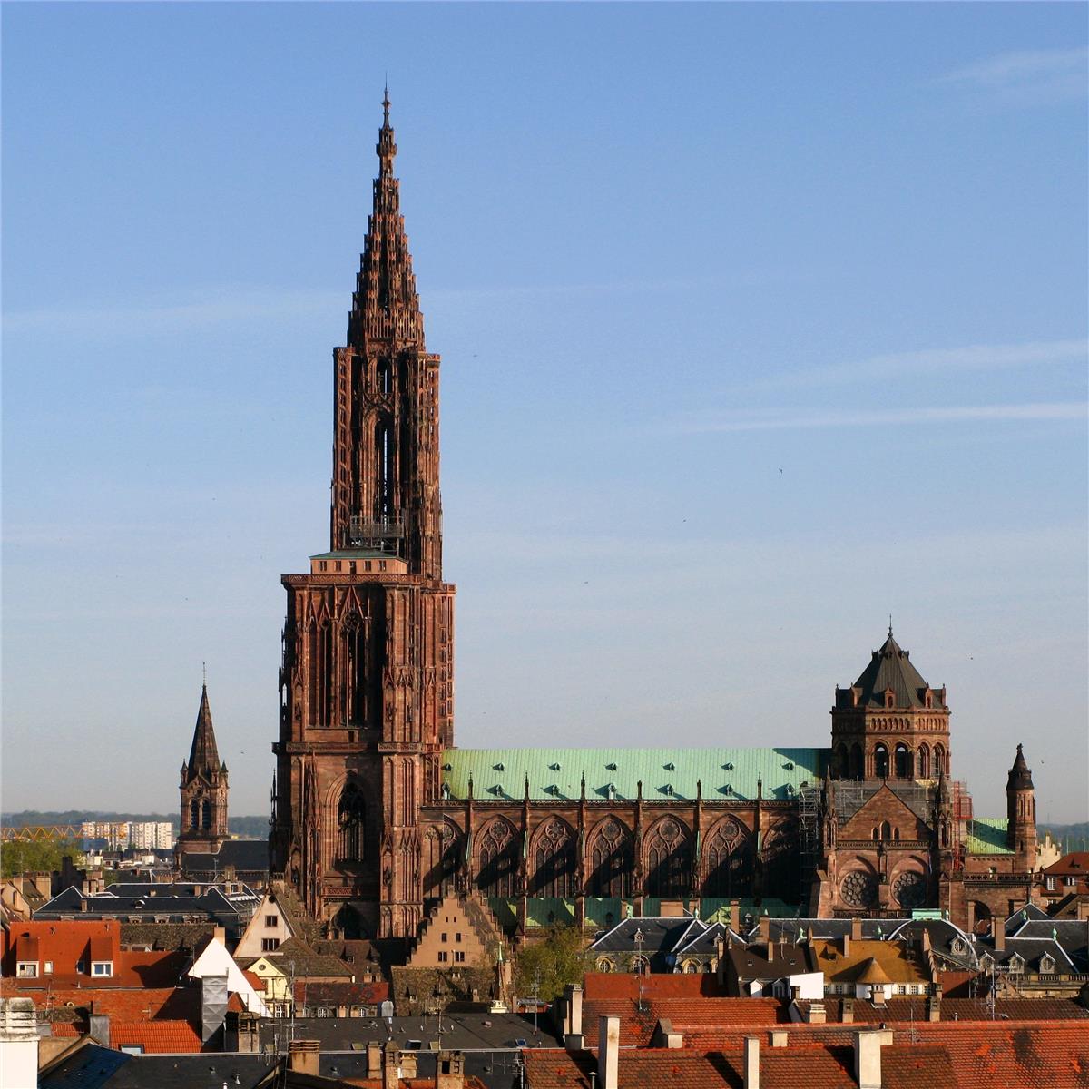 İzmir'den Uçaklı 6 Gece 7 Gün Konaklamalı Grand Benelux, Alsace, Paris Ve Almanya Turu