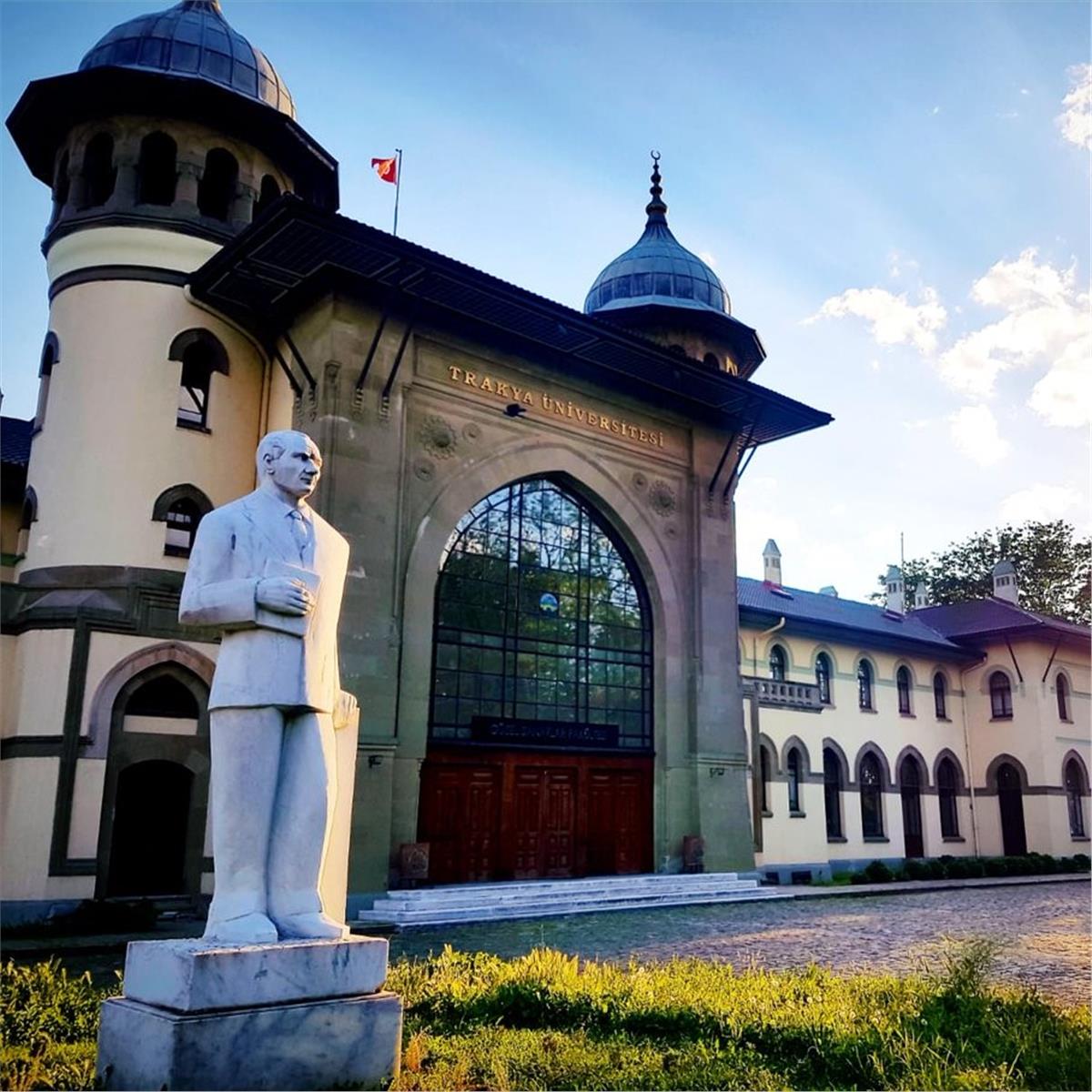 İzmir Çıkışlı 2 gece 3 gün Konaklamalı Trakya Edirne İğneada ile Longoz Ormanları Turu. 