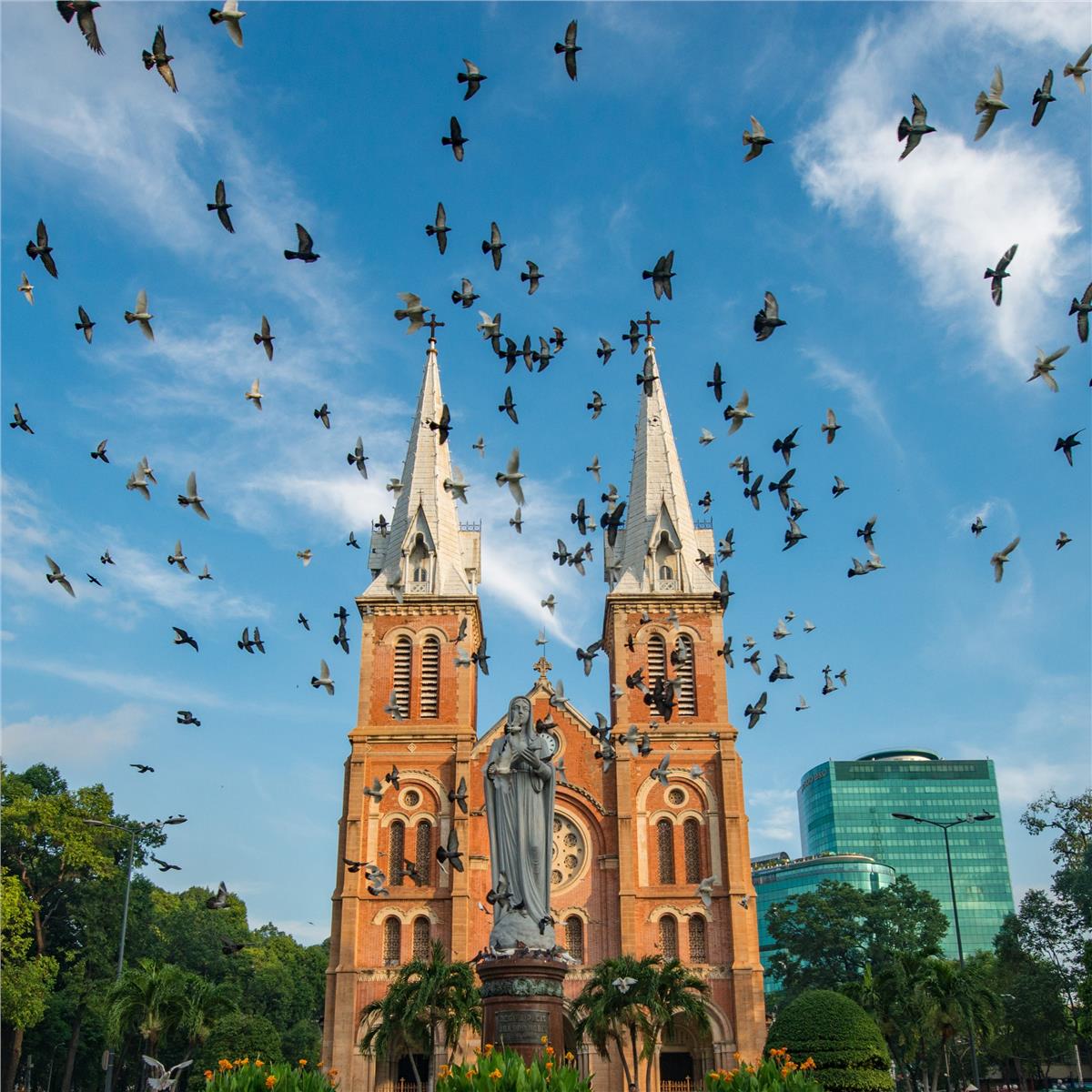 Uçaklı 9 Gece 11 Gün Konaklamalı Vietnam Kamboçya Laos Turu