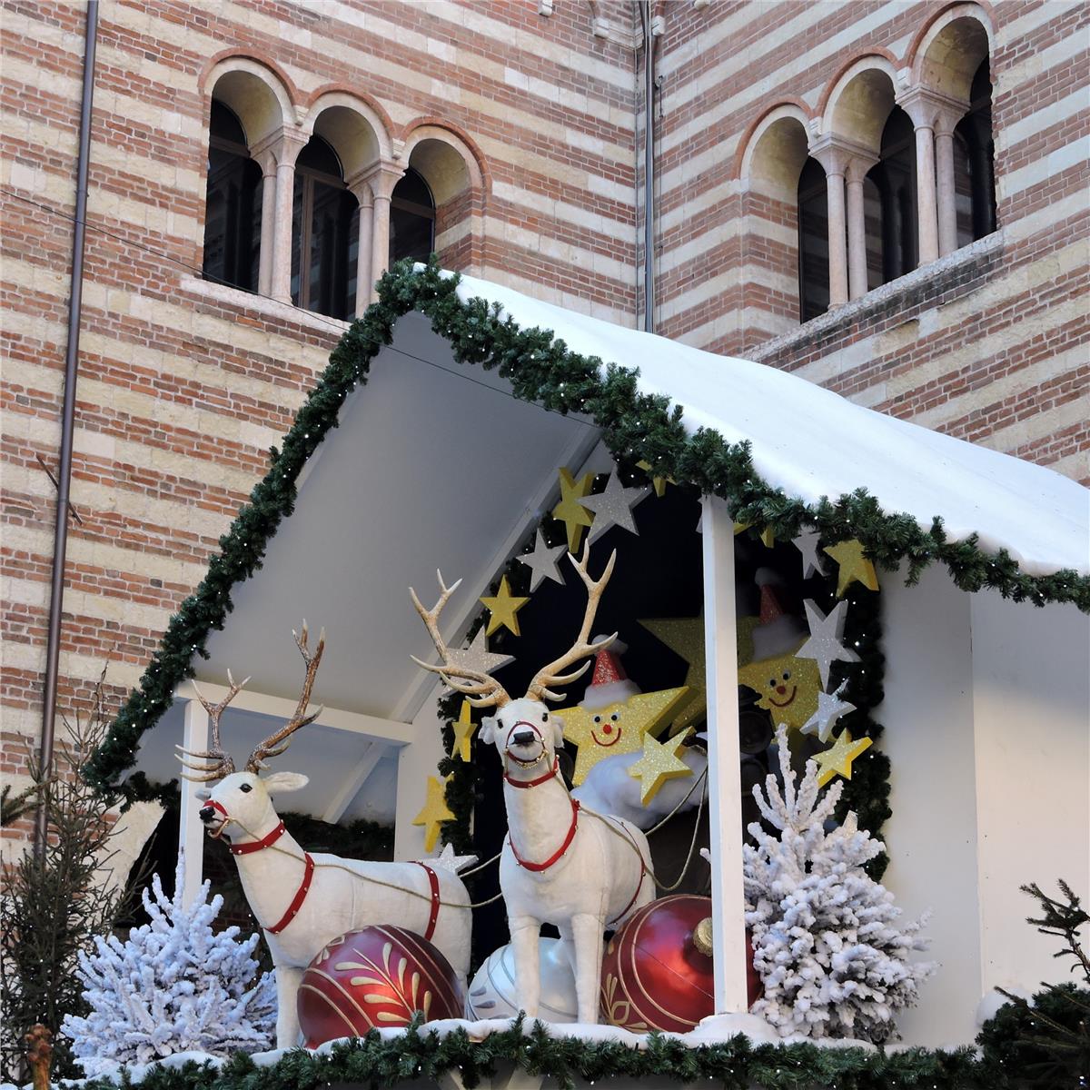 İzmir'den Uçaklı 3 Gece 4 Gün Konaklamalı Kuzey italya ve Verona Noel Zamanı Turu