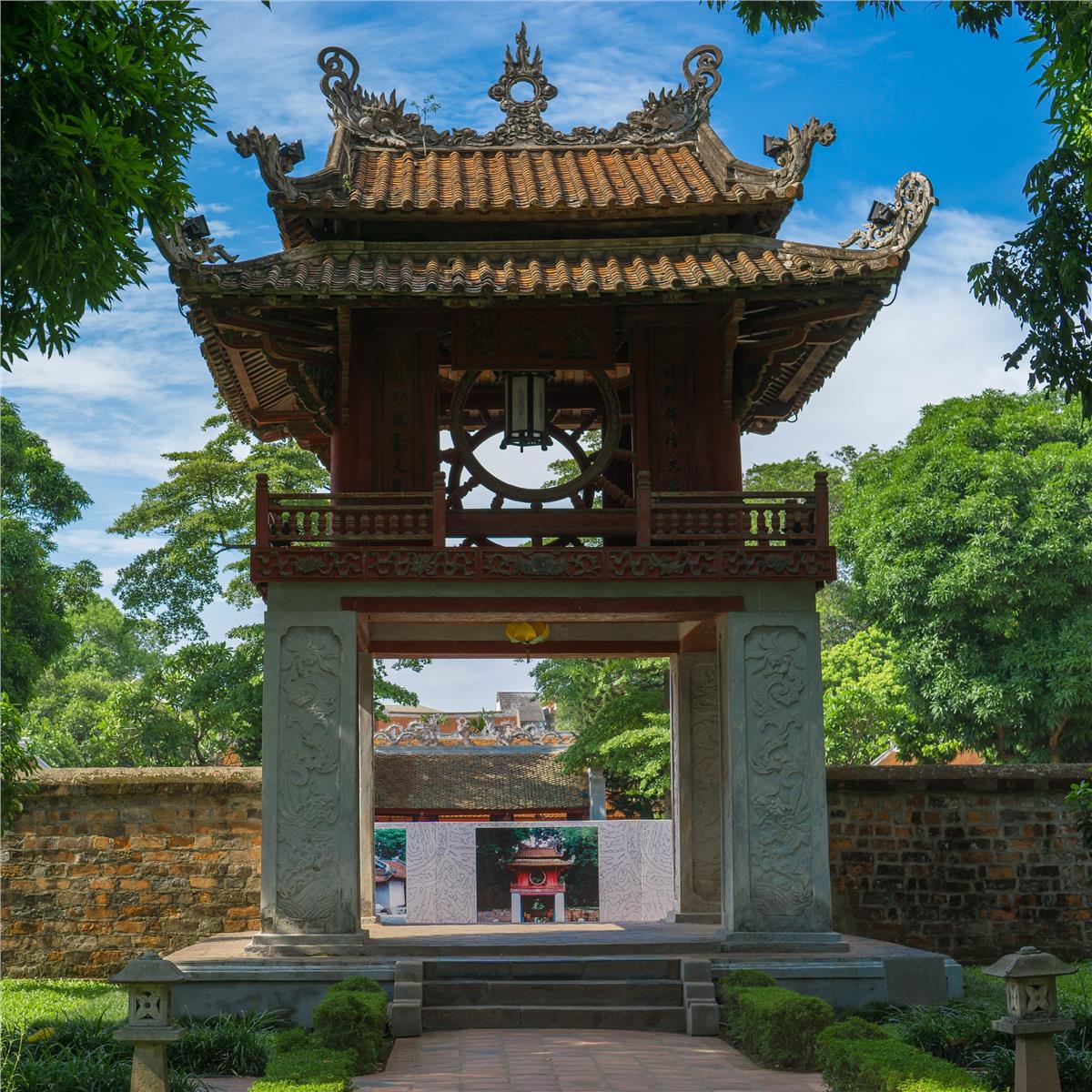 Uçaklı 9 Gece 11 Gün Konaklamalı Vietnam Kamboçya Laos Turu