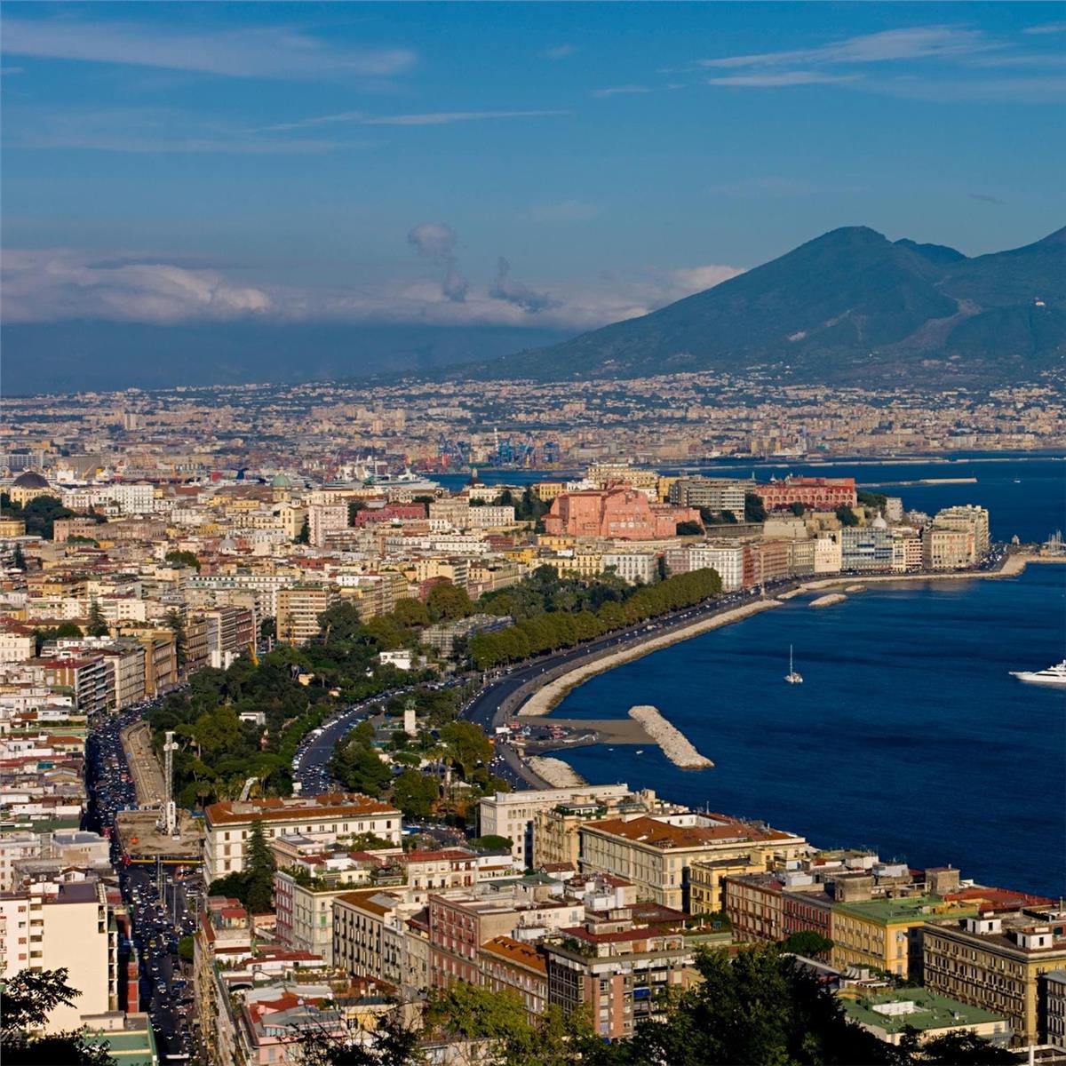 İzmir'den Otobüslü 15 Gece 17 Gün Konaklamalı Büyük Avrupa Turu