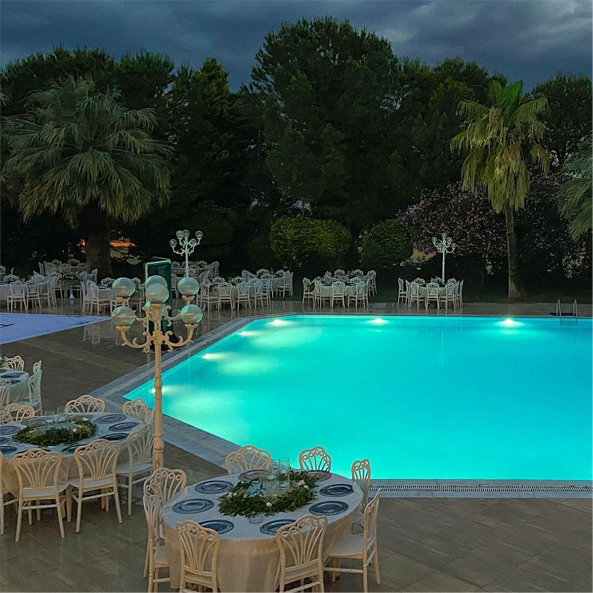 İzmir Hareketli 1 Gece 2 Gün 5* Lycus River Thermal &Spa Hotel Konaklamalı Pamukkale Nikfer Kayak Merkezi Turu