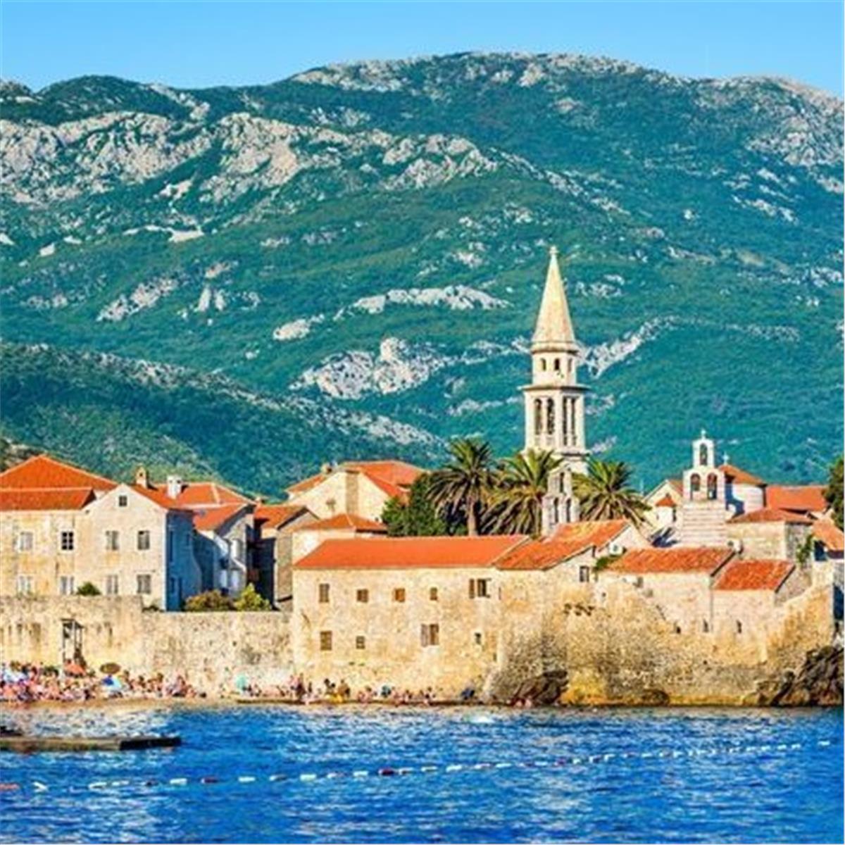 İzmir'den Uçaklı 3 Gece 4 Gün Konaklamalı Vizesiz Belgrad Turu