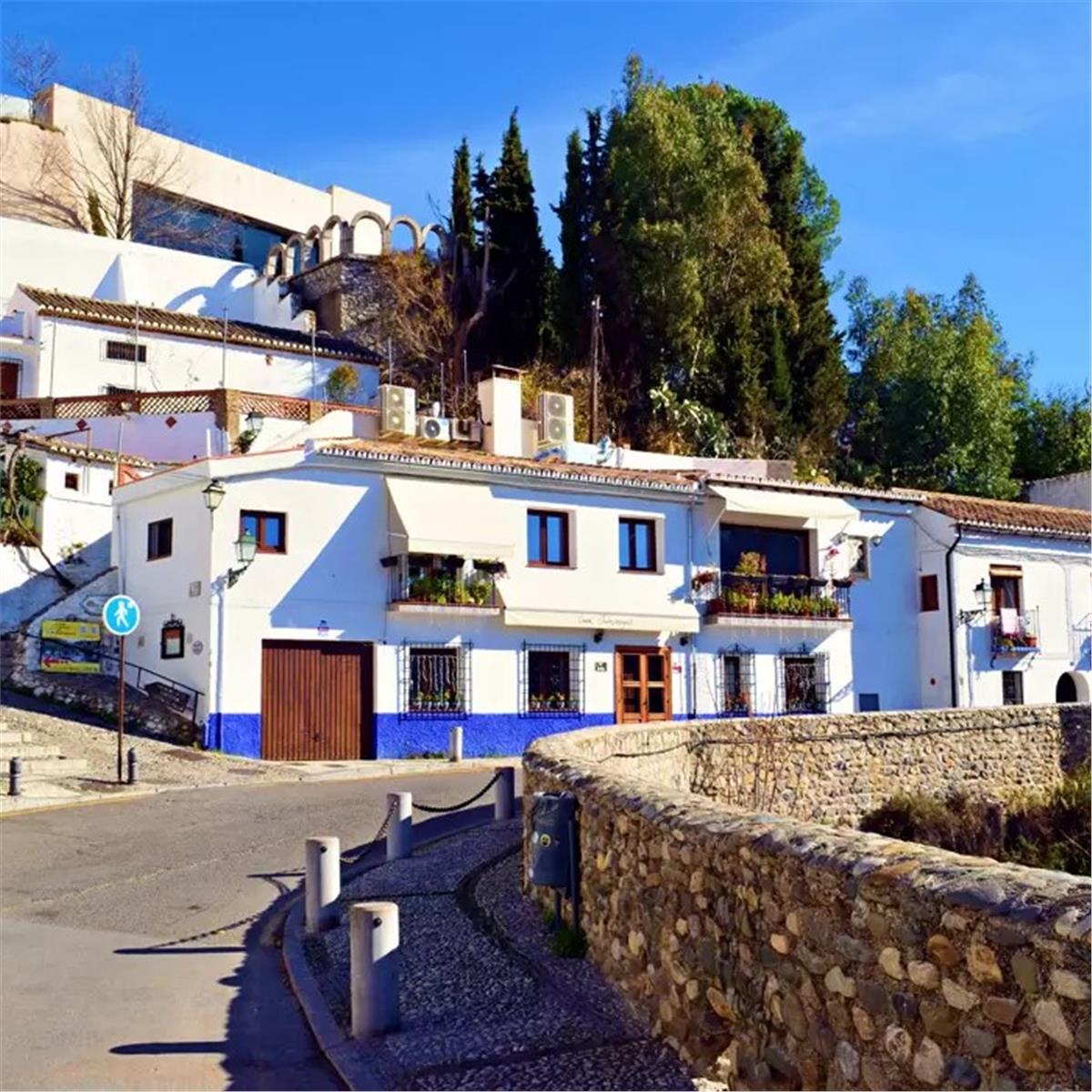 İzmir'den Uçaklı 8 Gece 9 Gün Konaklamalı Boydan Boya Büyük Portekiz, İspanya ve Endülüs Turu