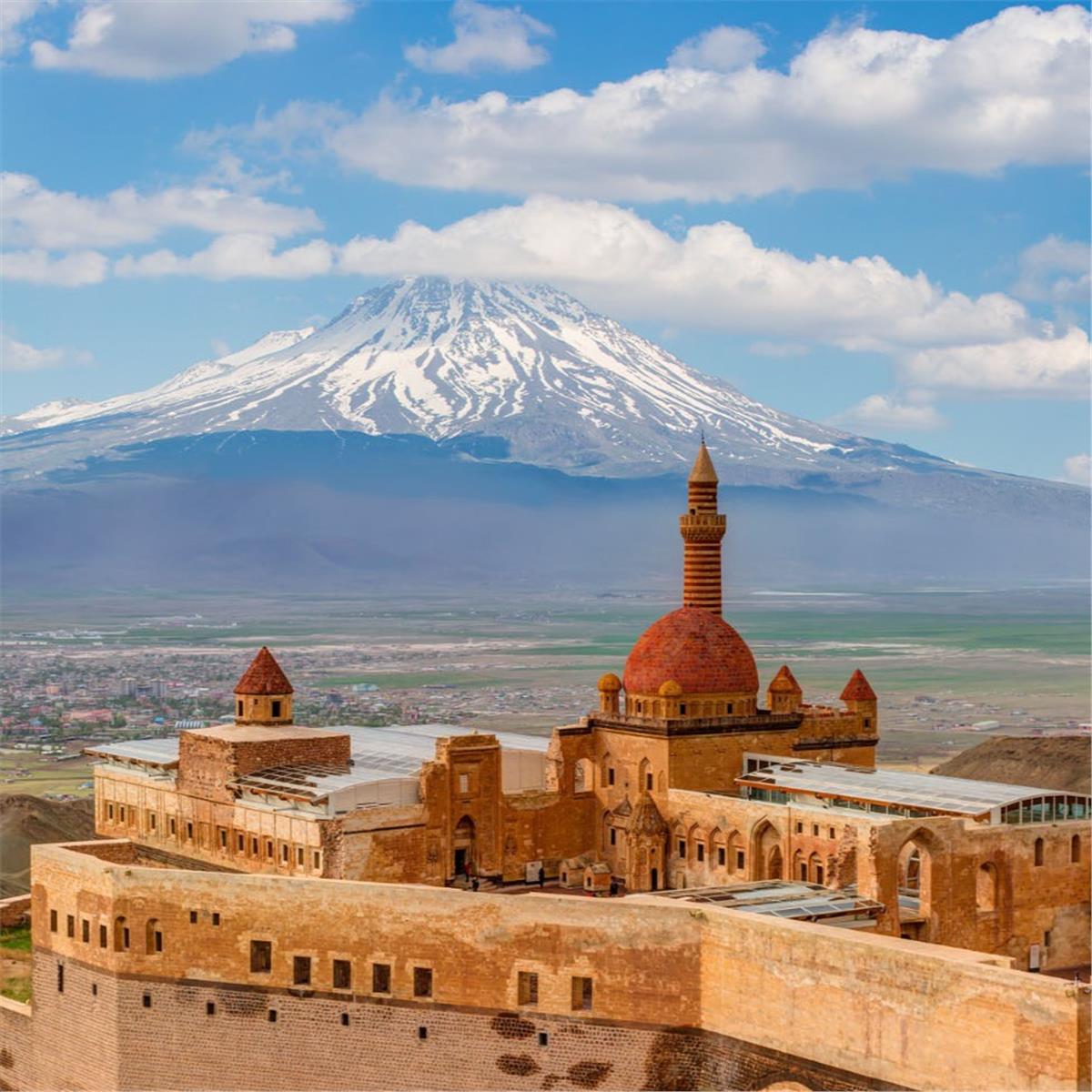 İzmir'den Uçaklı 7 Gece 8 Gün Konaklamalı Büyük Doğu Anadolu Turu