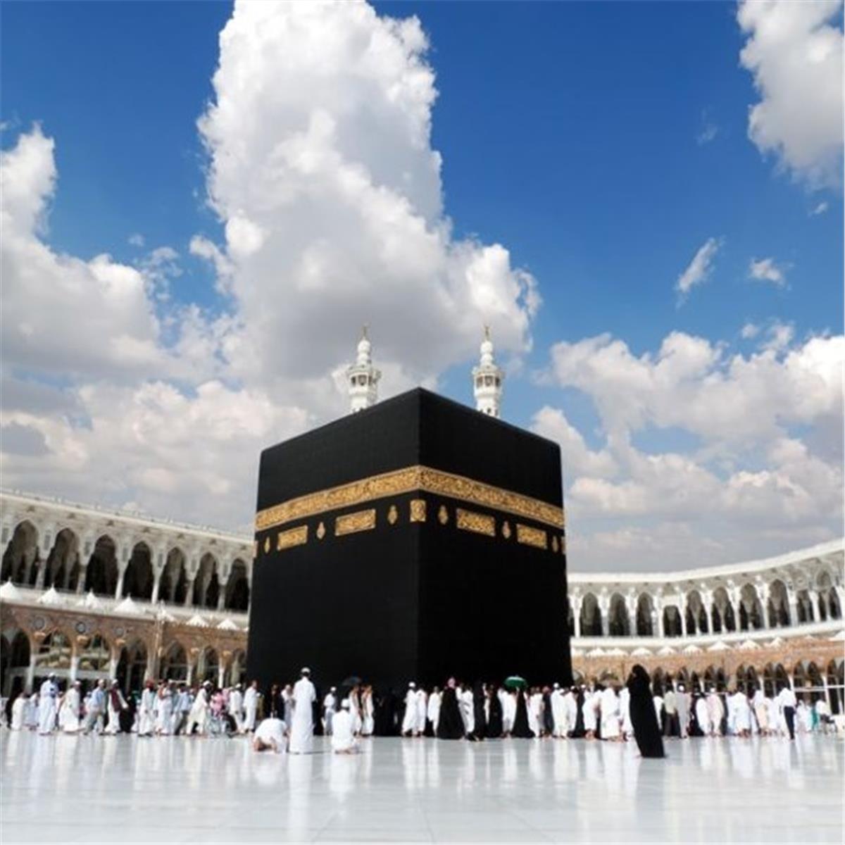 İzmir'den İç Hatlar Uçuşu Dahil 9 Gece 10 Gün Konaklamalı Umre Turu