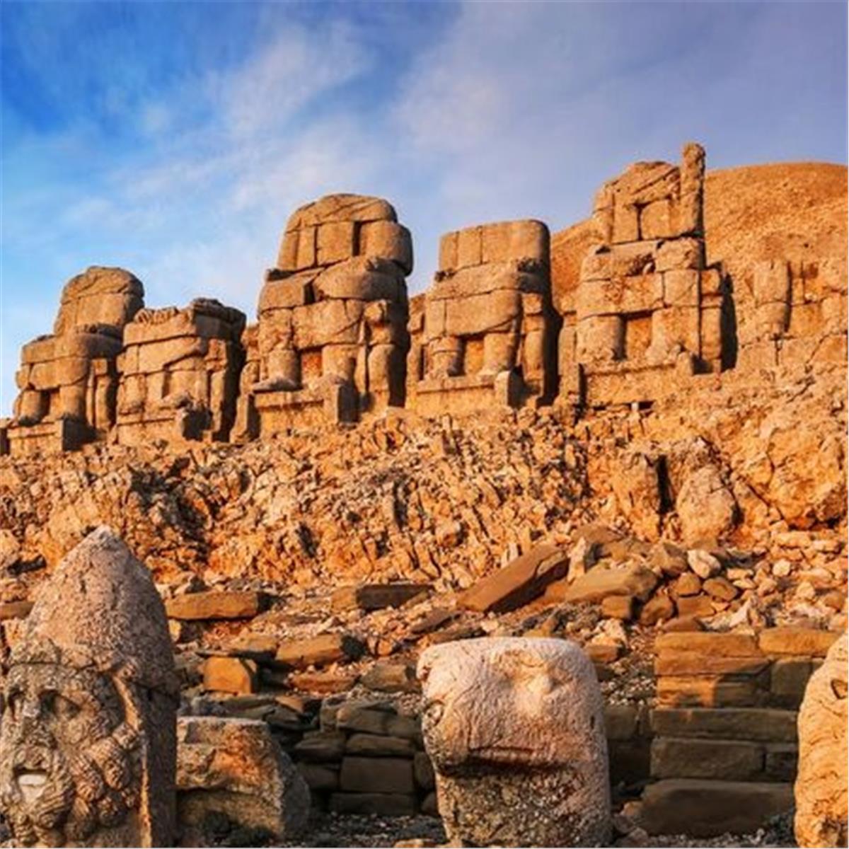 İzmir'den Uçaklı 2 Gece 3 Gün Konaklamalı Butik Gap Turu ( Gaziantep Başlar - Diyarbakır Biter)