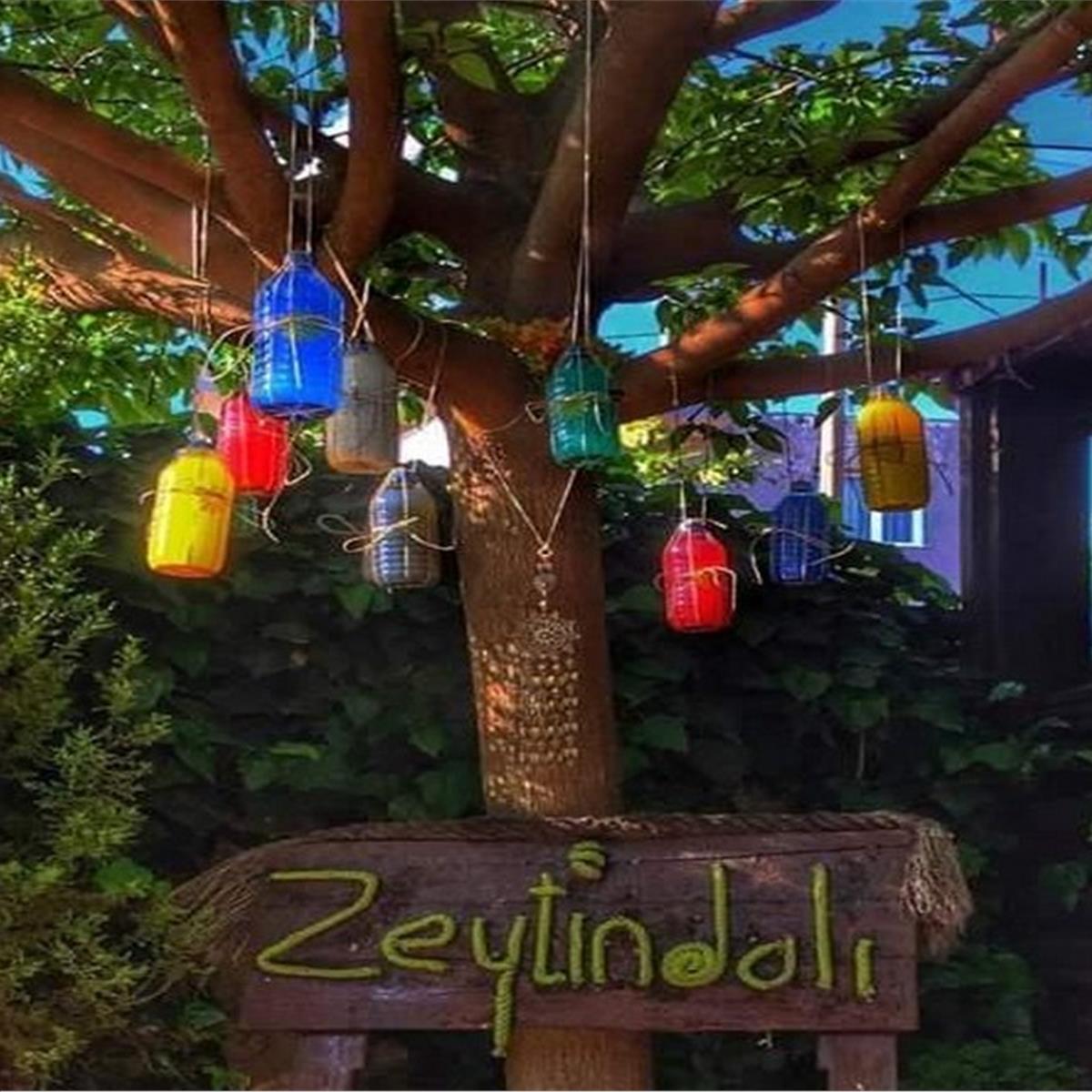 Çiçekliköy Zeytindalı Kahvaltı Evi’nde Enfes Serpme Köy Kahvaltısı