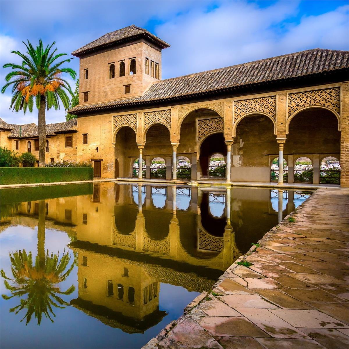 İzmir'den Uçaklı 8 Gece 9 Gün Konaklamalı Büyük Portekiz & İspanya ve Endülüs Turu