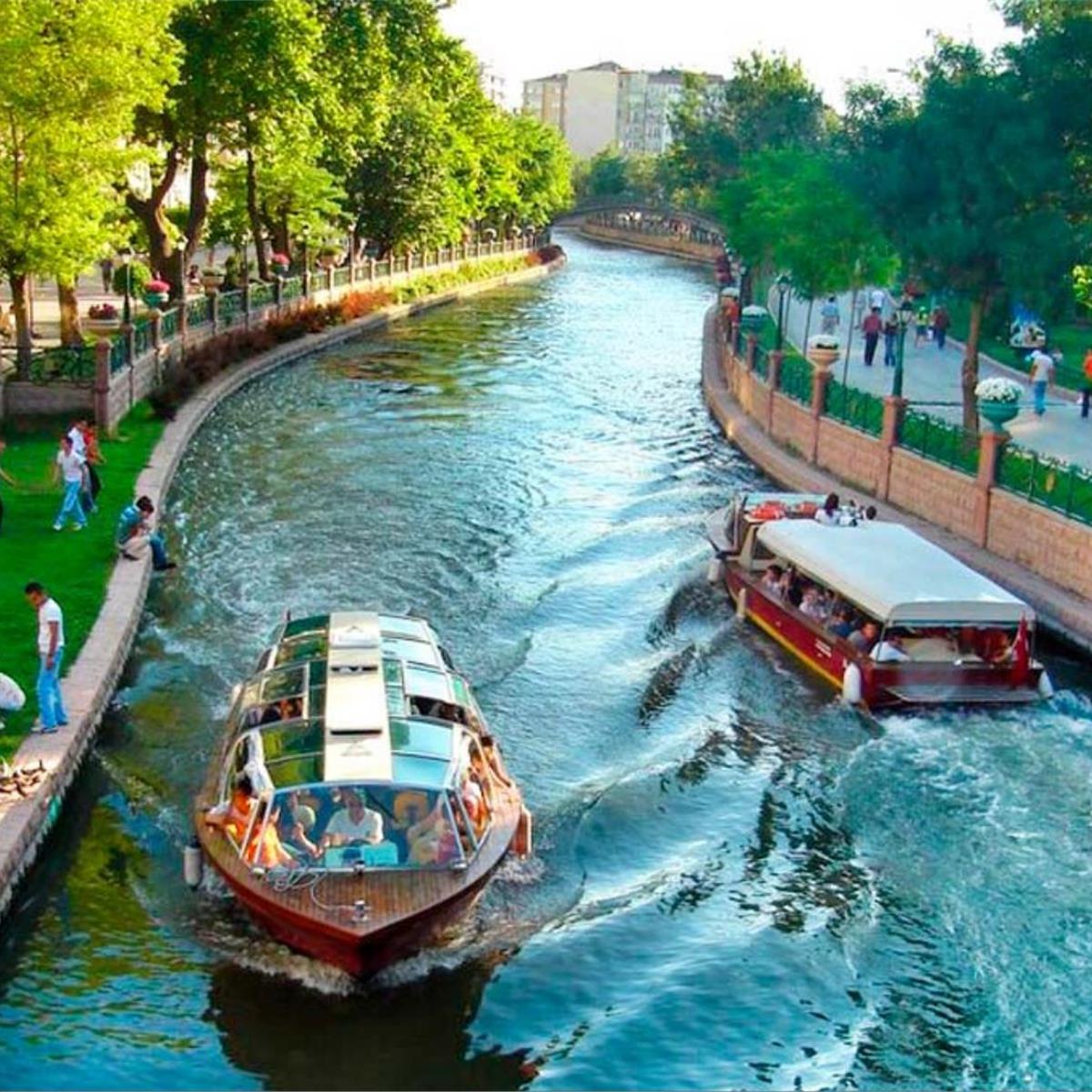 İzmir Çıkışlı 1 gece 2 gün Ankara Konaklamalı Eskişehir ve Ankara Anıtkabir Turu