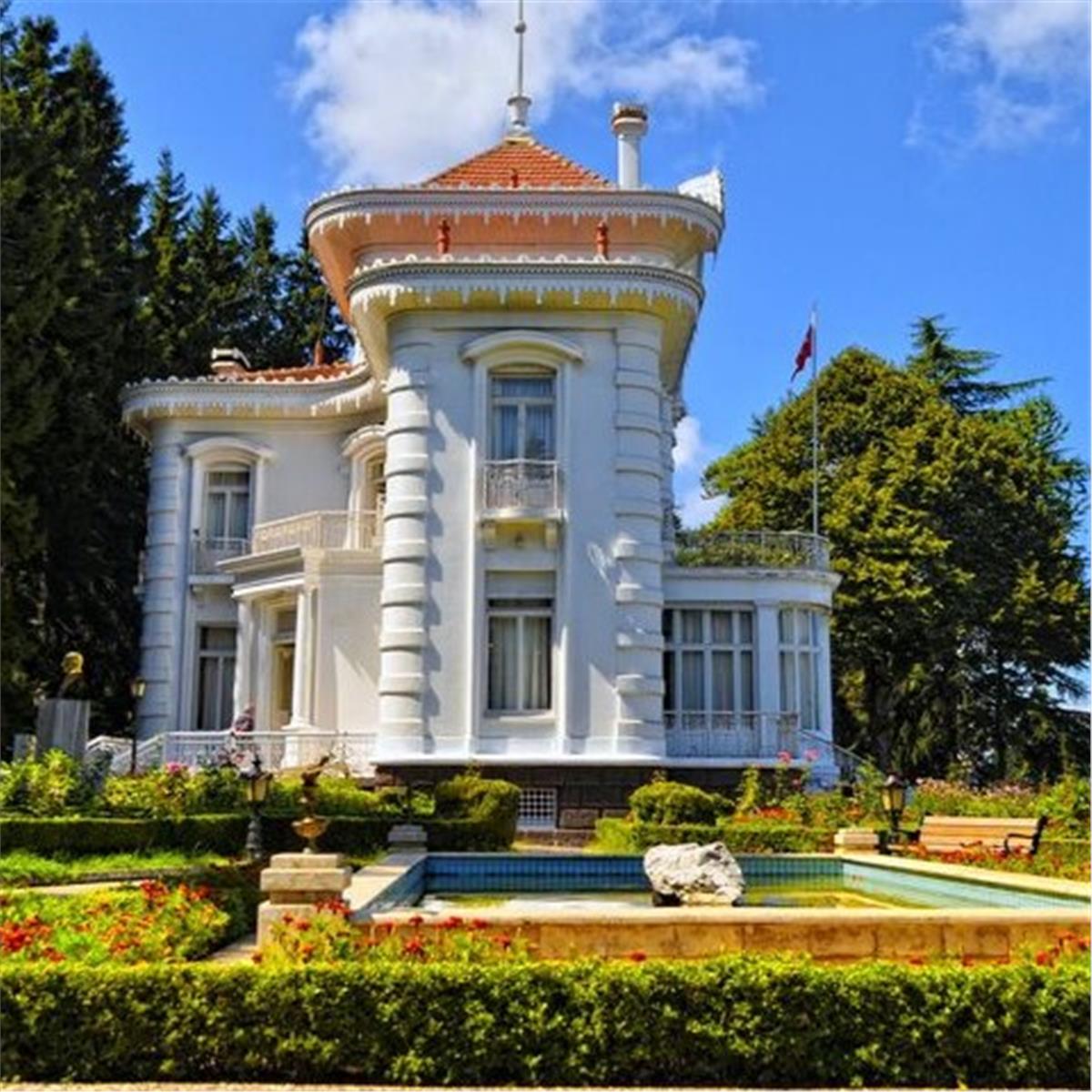 İzmir'den Hareketli 7 Gece 8 Gün Konaklamalı Boydan Boya Karadeniz Rüyası ve Batum Turu