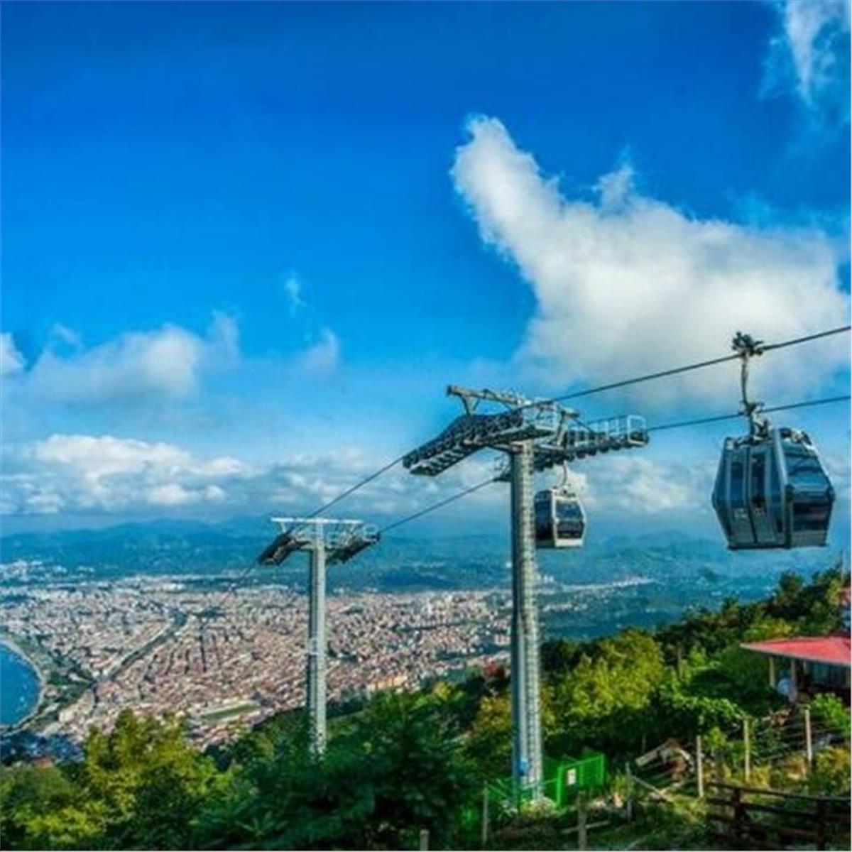 İzmir'den Hareketli 7 Gece 8 Gün Konaklamalı Boydan Boya Karadeniz Rüyası ve Batum Turu