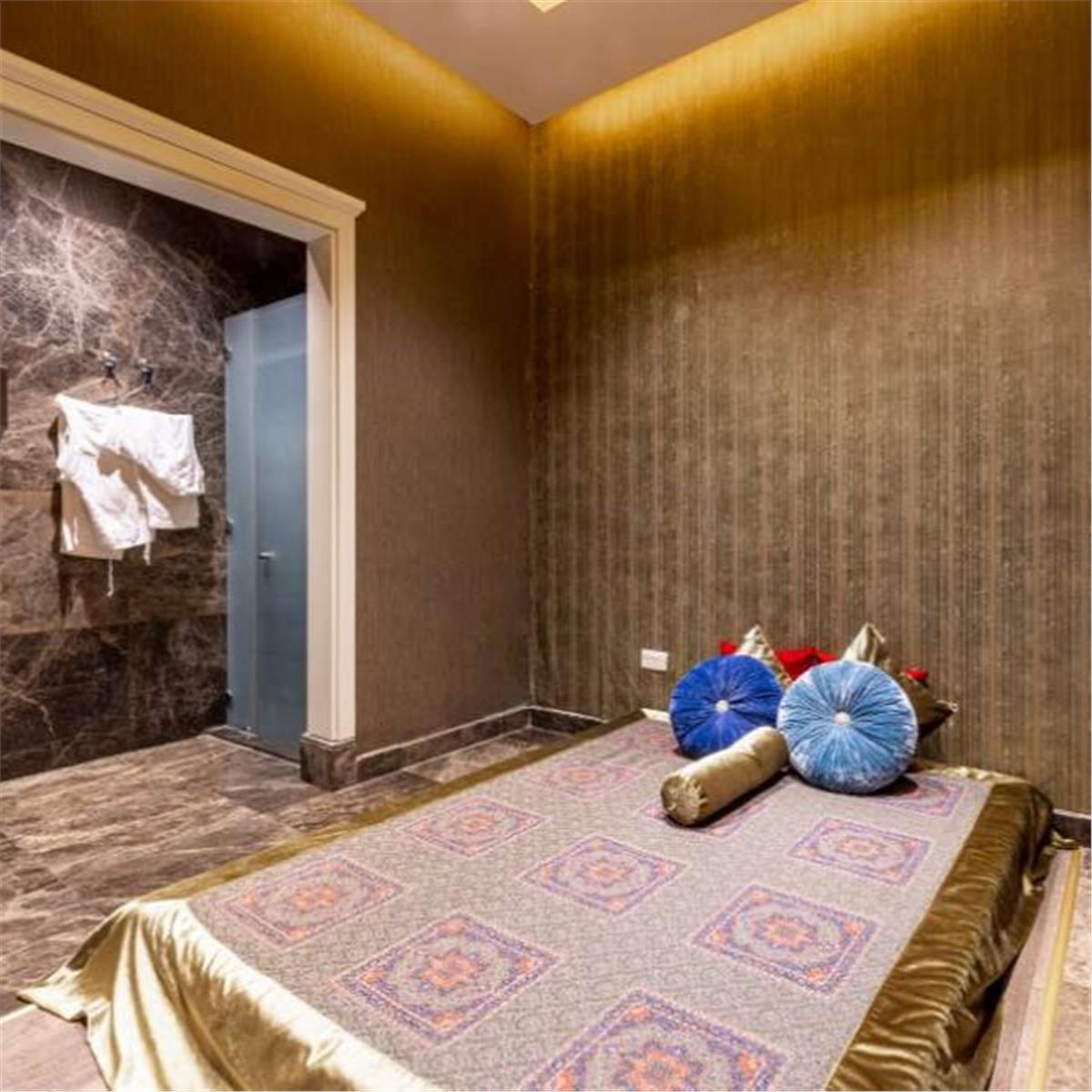 İzmir Kalkışlı Uçaklı 3 Gün 4 Gece 5 Yıldızlı Grand Pasha Hotel Konaklamalı Kıbrıs Turu